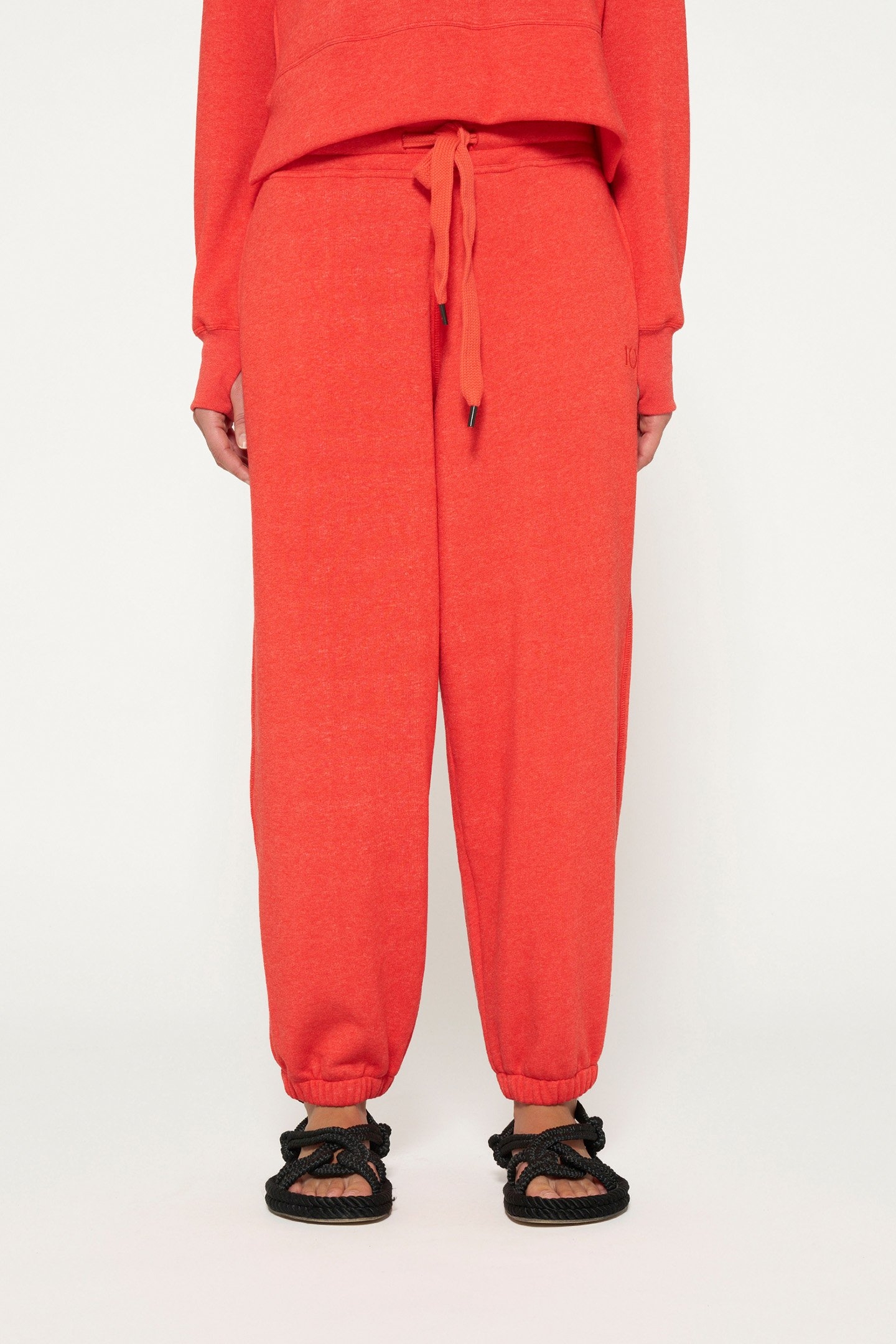 FAVOURITE JOGGER POPPY RED 1