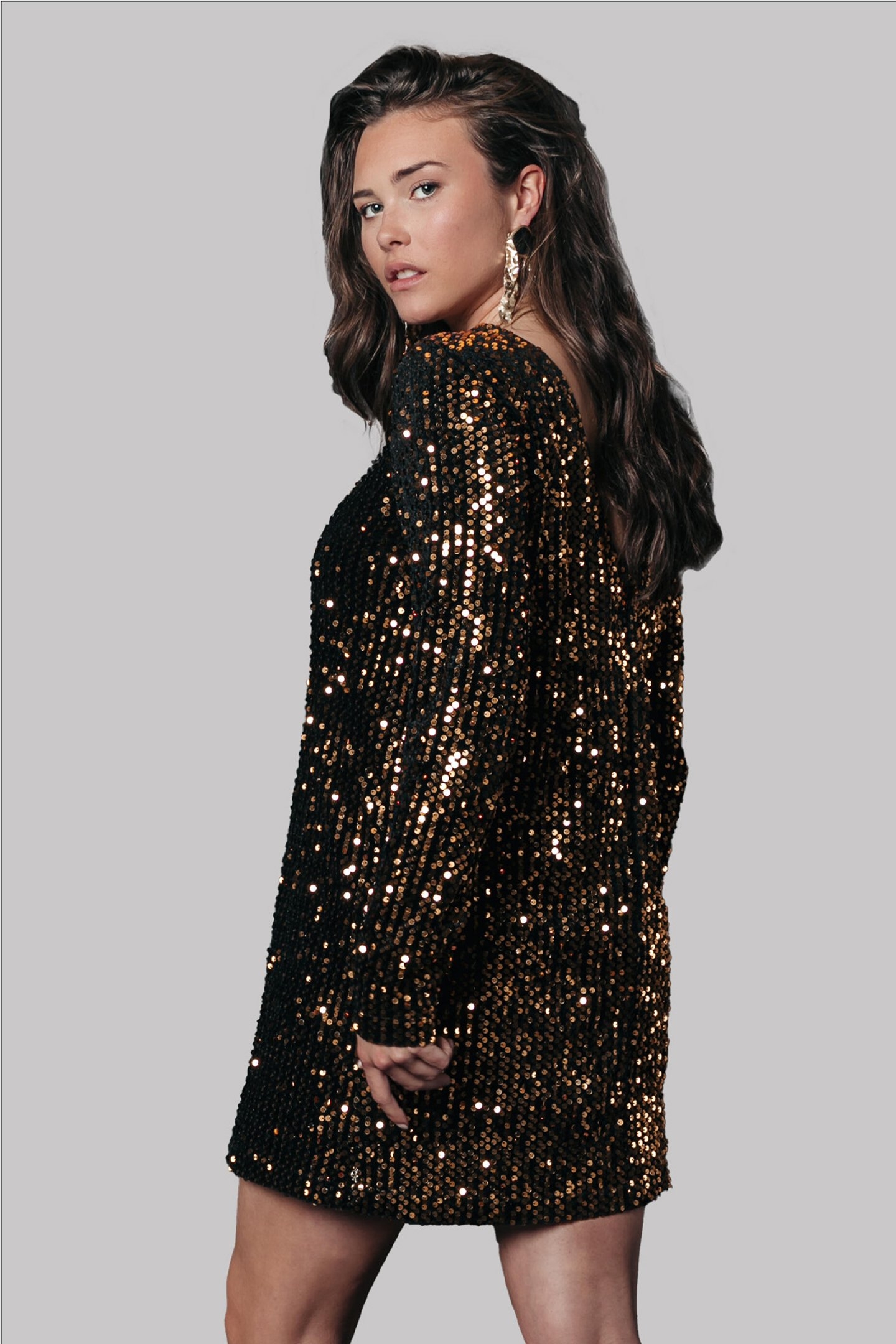 TINA SEQUINS STRAIGHT DRESS BLACK 2