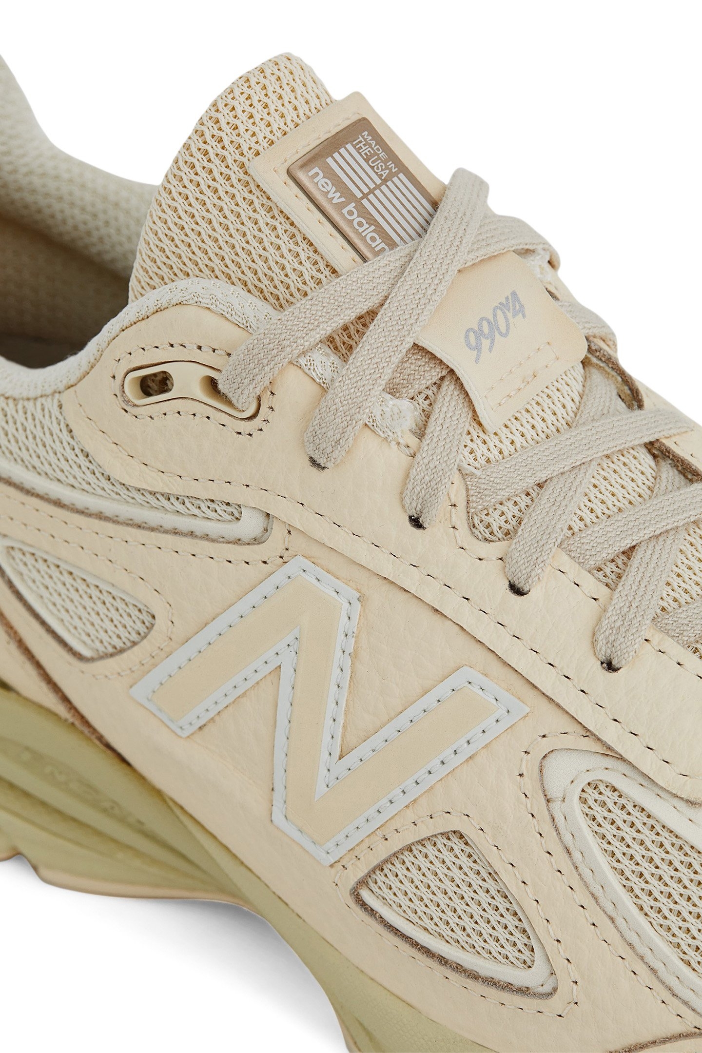 U990BO4 SNEAKERS IN MACADAMIA NUT 7