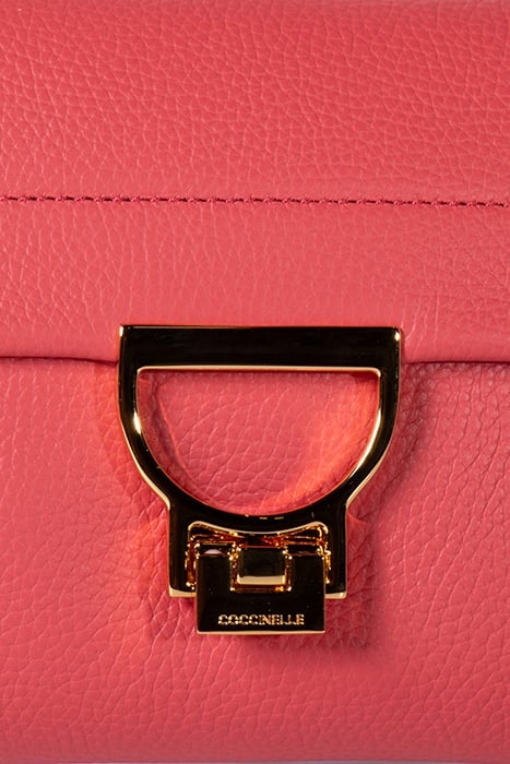 SMALL HANDBAG IN PINK 5