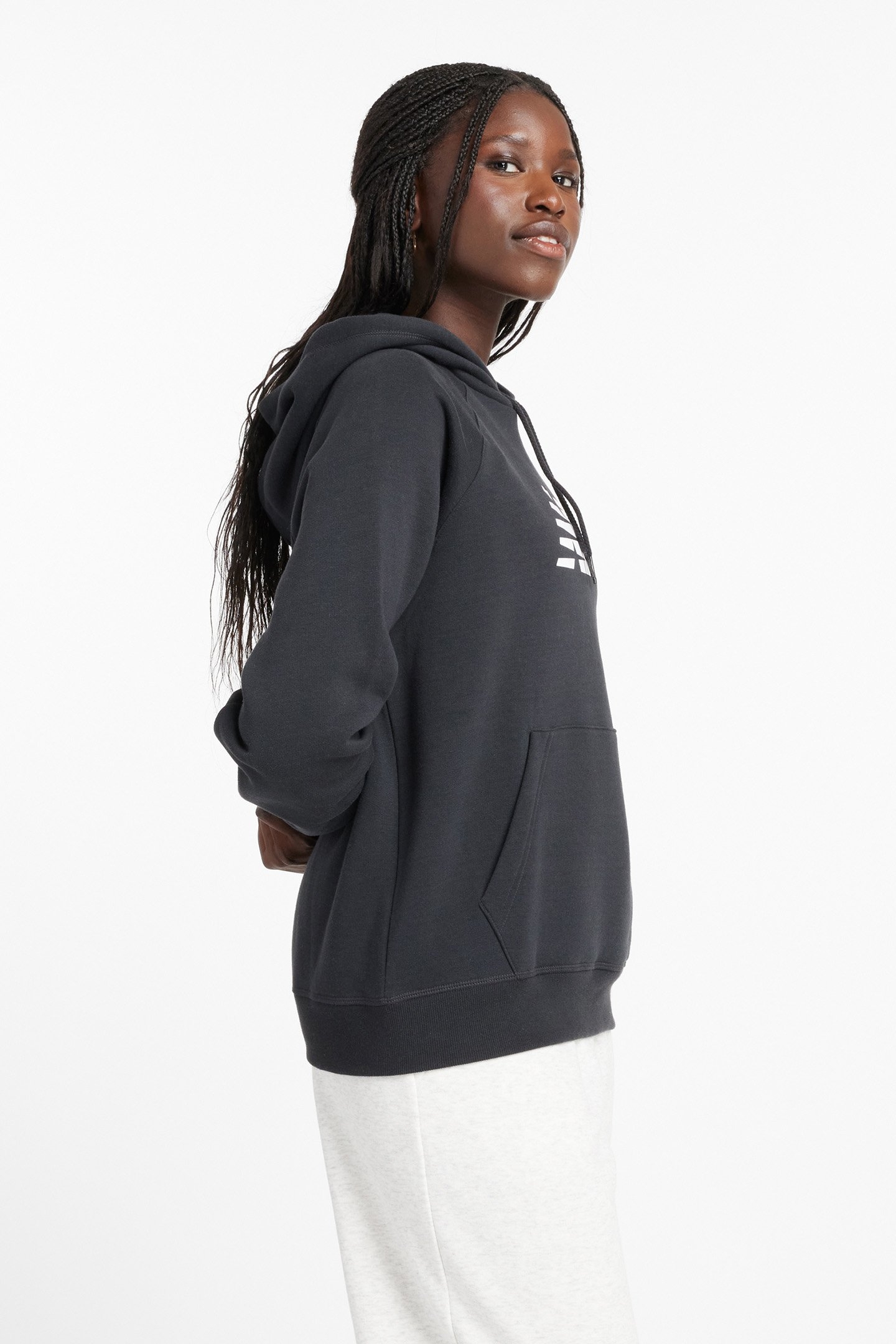 NB LOGO HOODIE IN BLACK 3