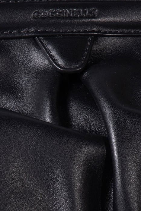 CROSS BODY BAG IN LEATHER 5