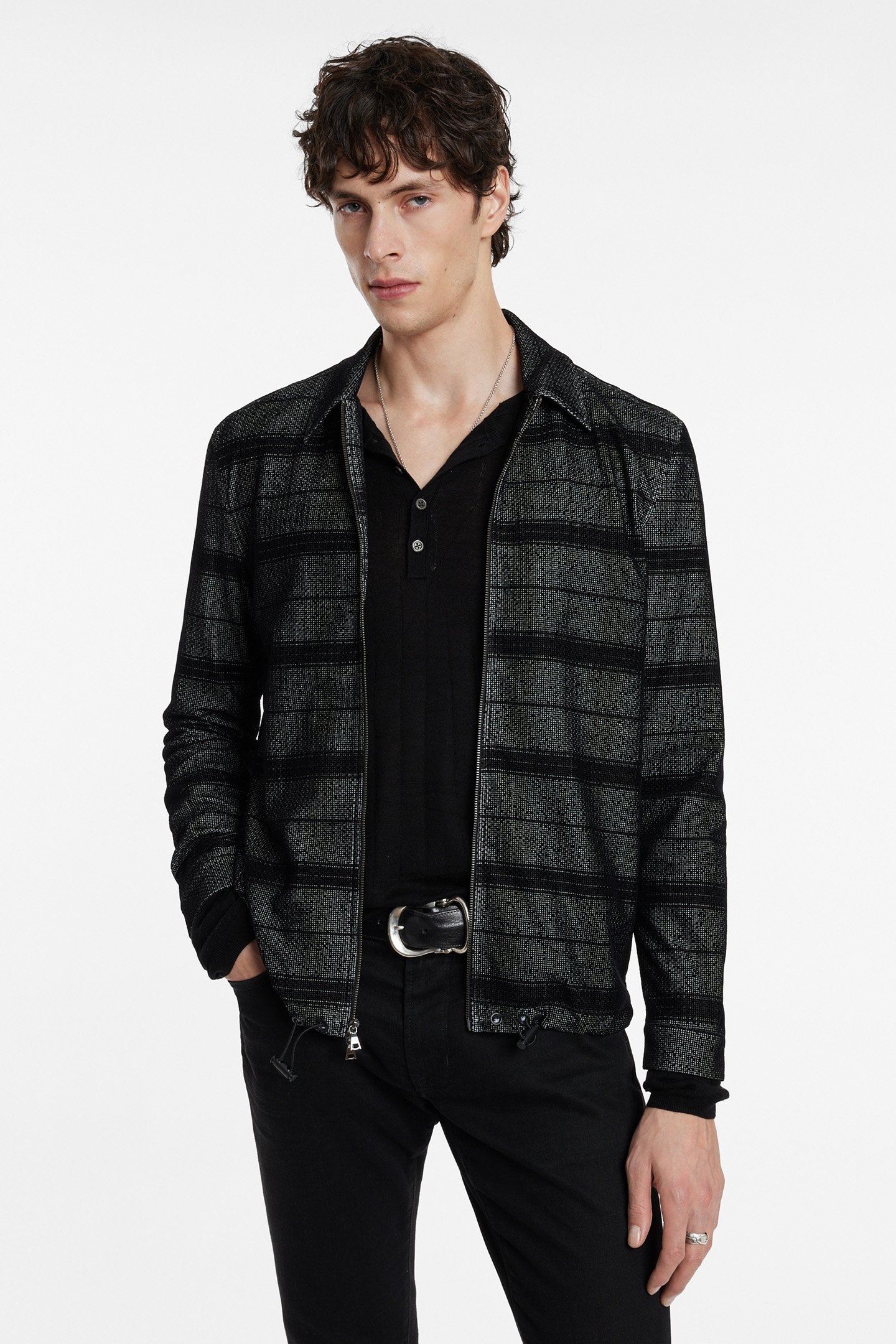 VENTURA REGULAR FIT TRUCK BLACK 1