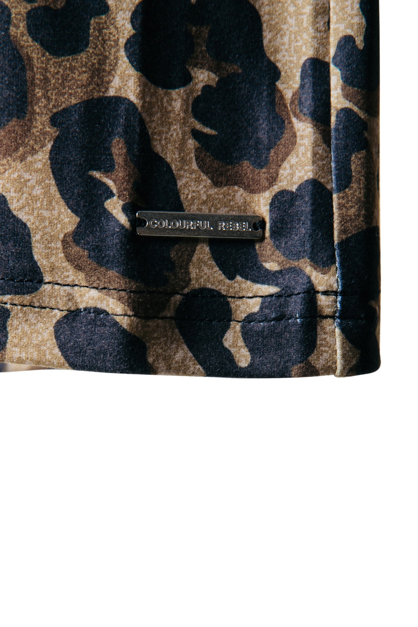 NEYO LEOPARD PEACHED TURTLENECK TOP WARM BROWN 3