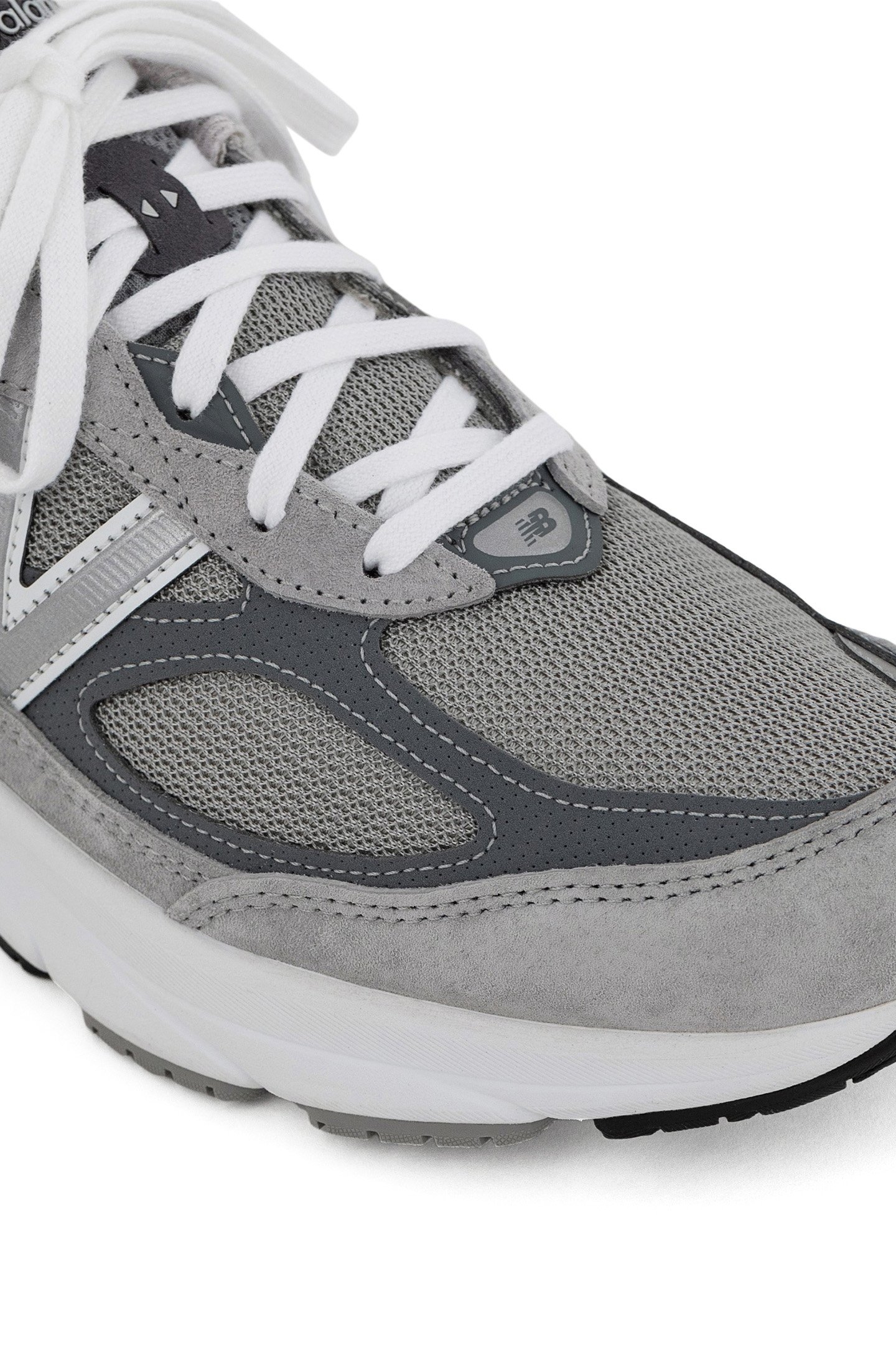 W990GL6 SNEAKERS IN GREY 7