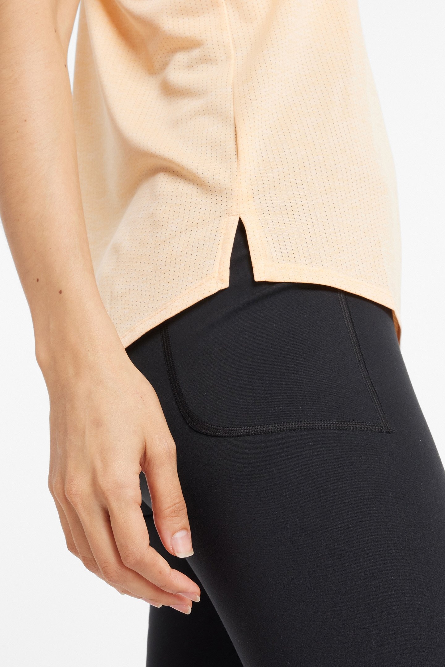 ATHLETICS VEST IN PEACH 5