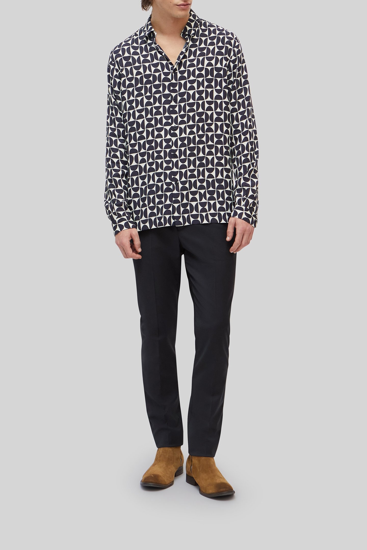 PURE EDITION – BLACK SHIRT WITH RETRO GRAPHIC MOTIF 2