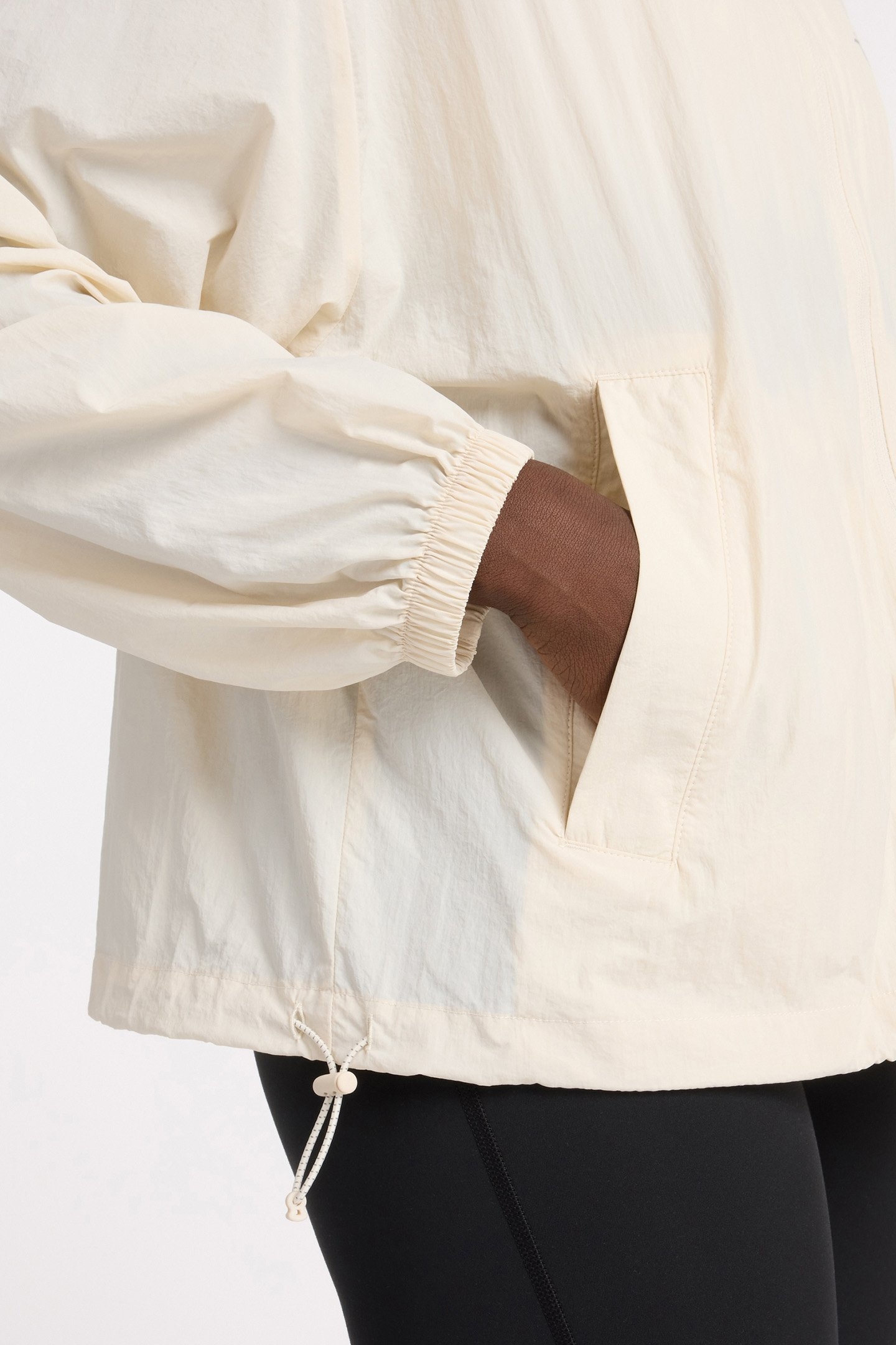 PACKABLE JACKET IN CREAM 5