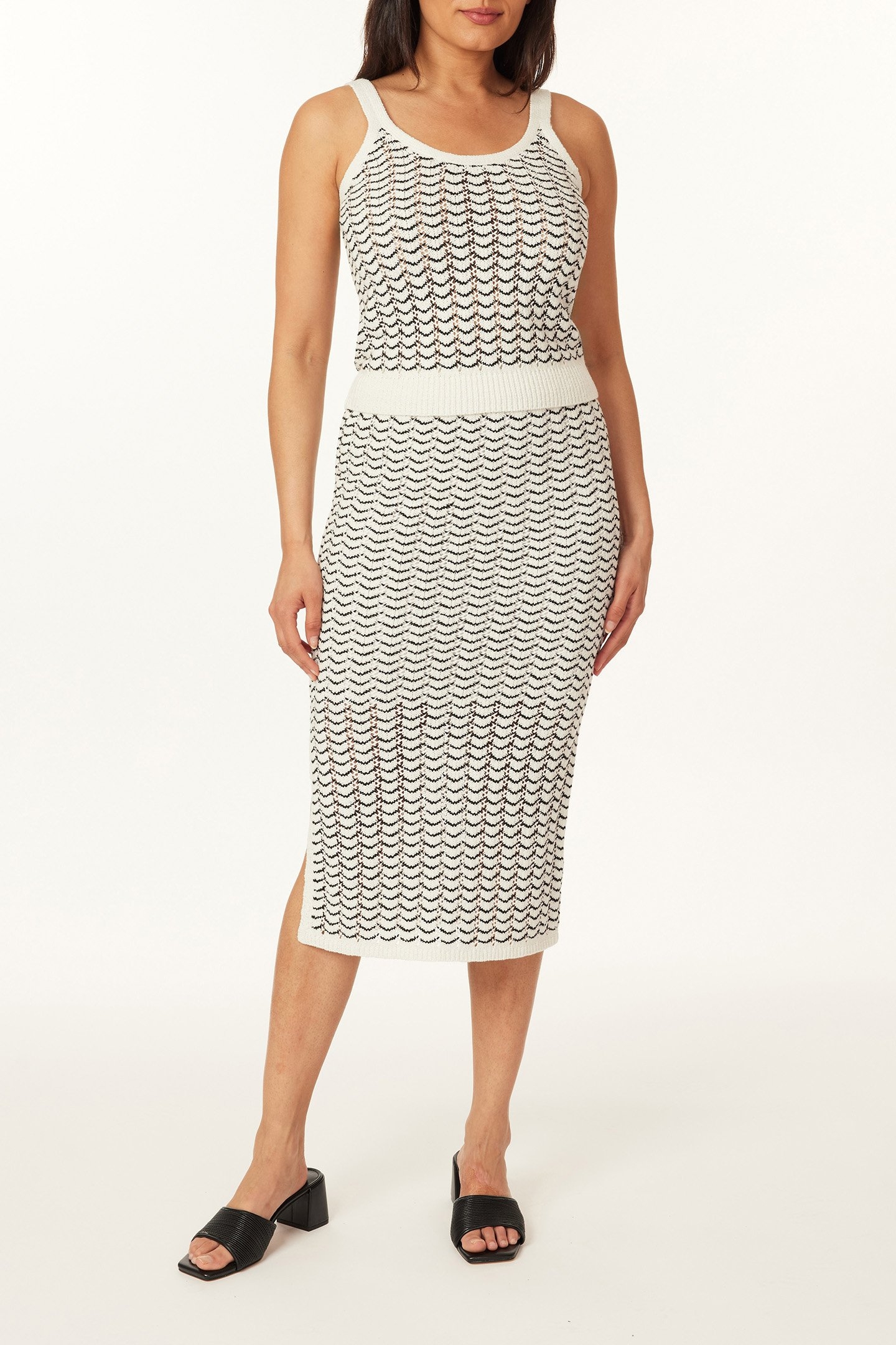 SCALLOP KNIT SCOOP NECK TANK SUGAR SWIZZLE / BLACK NIGHT 3