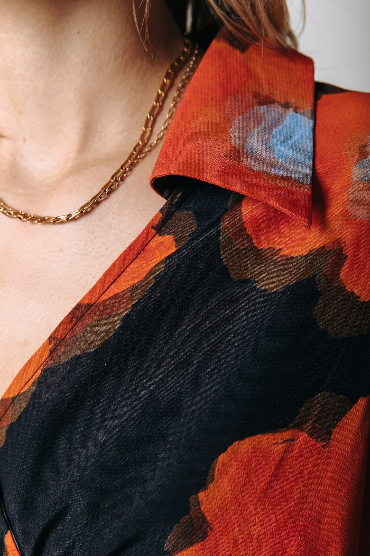 JOSA PAINTED FLOWER WRAP BLOUSE MANDARIN ORANGE 3