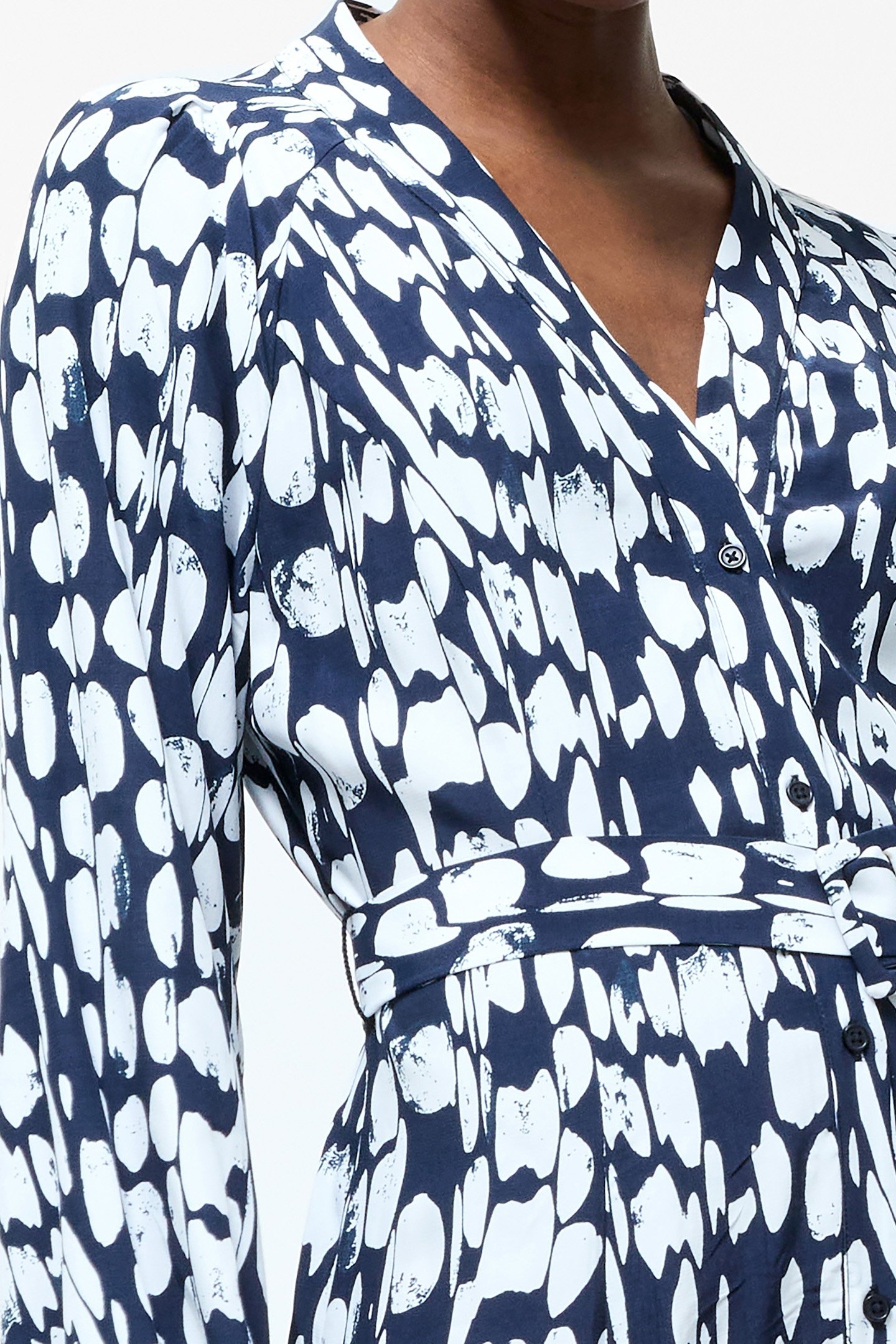 ISLANNA LONG SLEEVE BELTED MIDI DRESS MIDNIGHT/SUMMER WHT 4