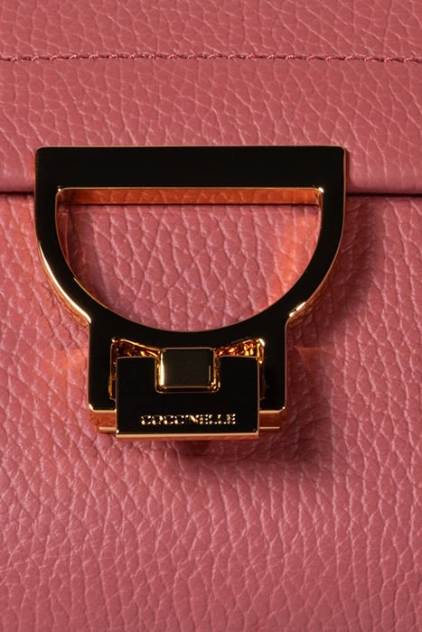 HANDBAG IN LEATHER 6