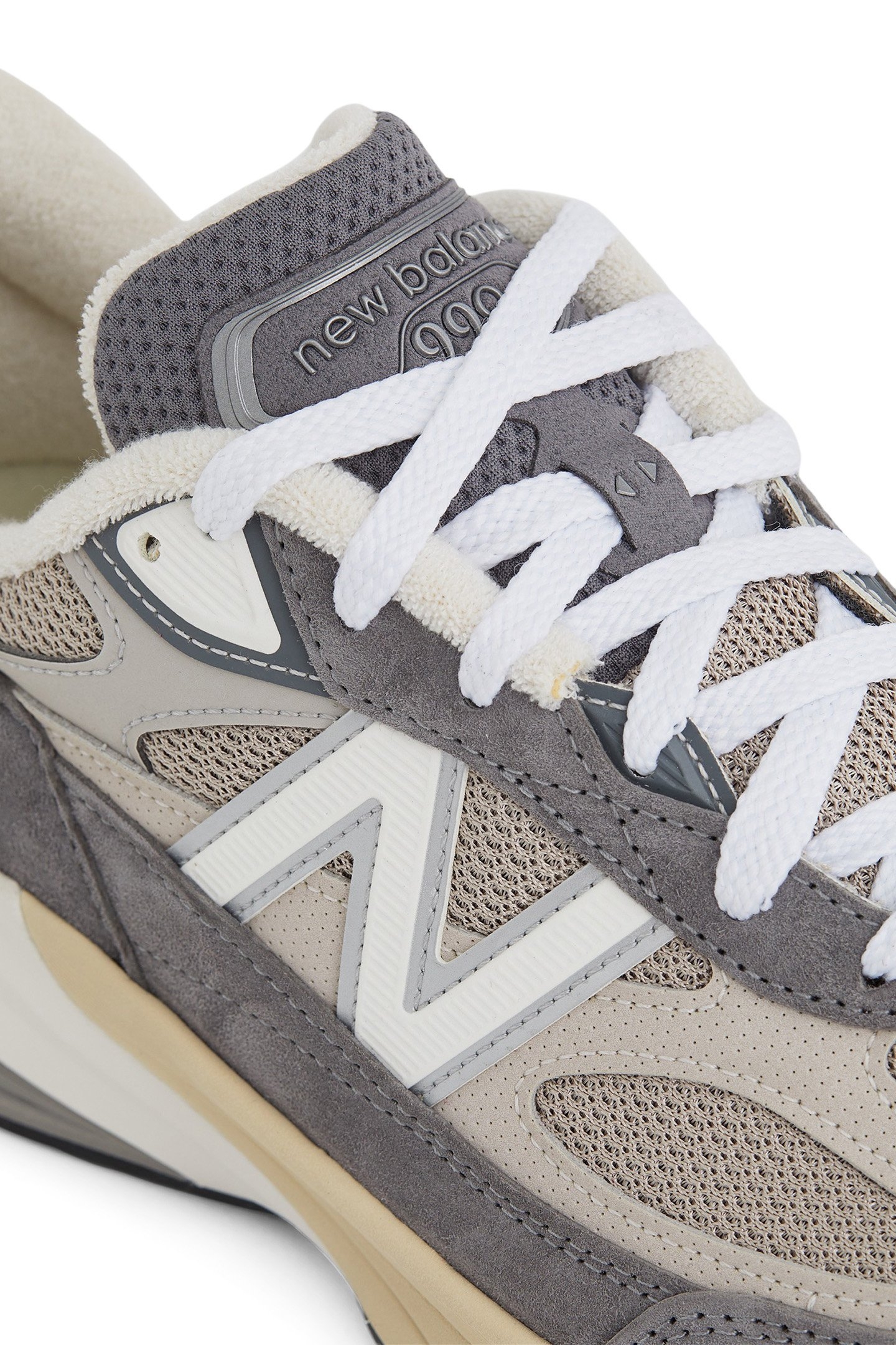 U990GR6 SNEAKERS IN CASTLEROCK 8