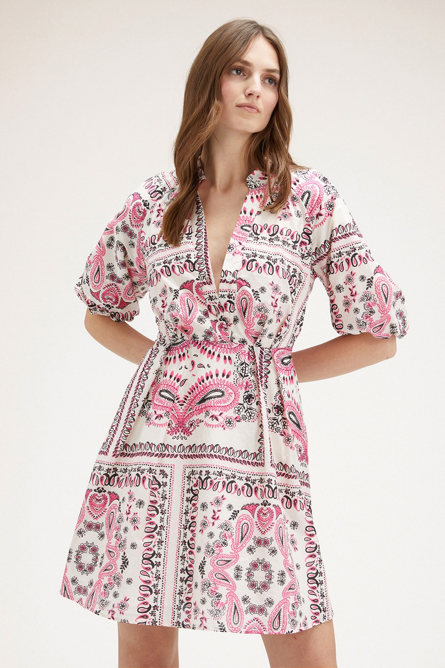 FOULARD-PATTERNED FLARED SHORT DRESS WHITE 1