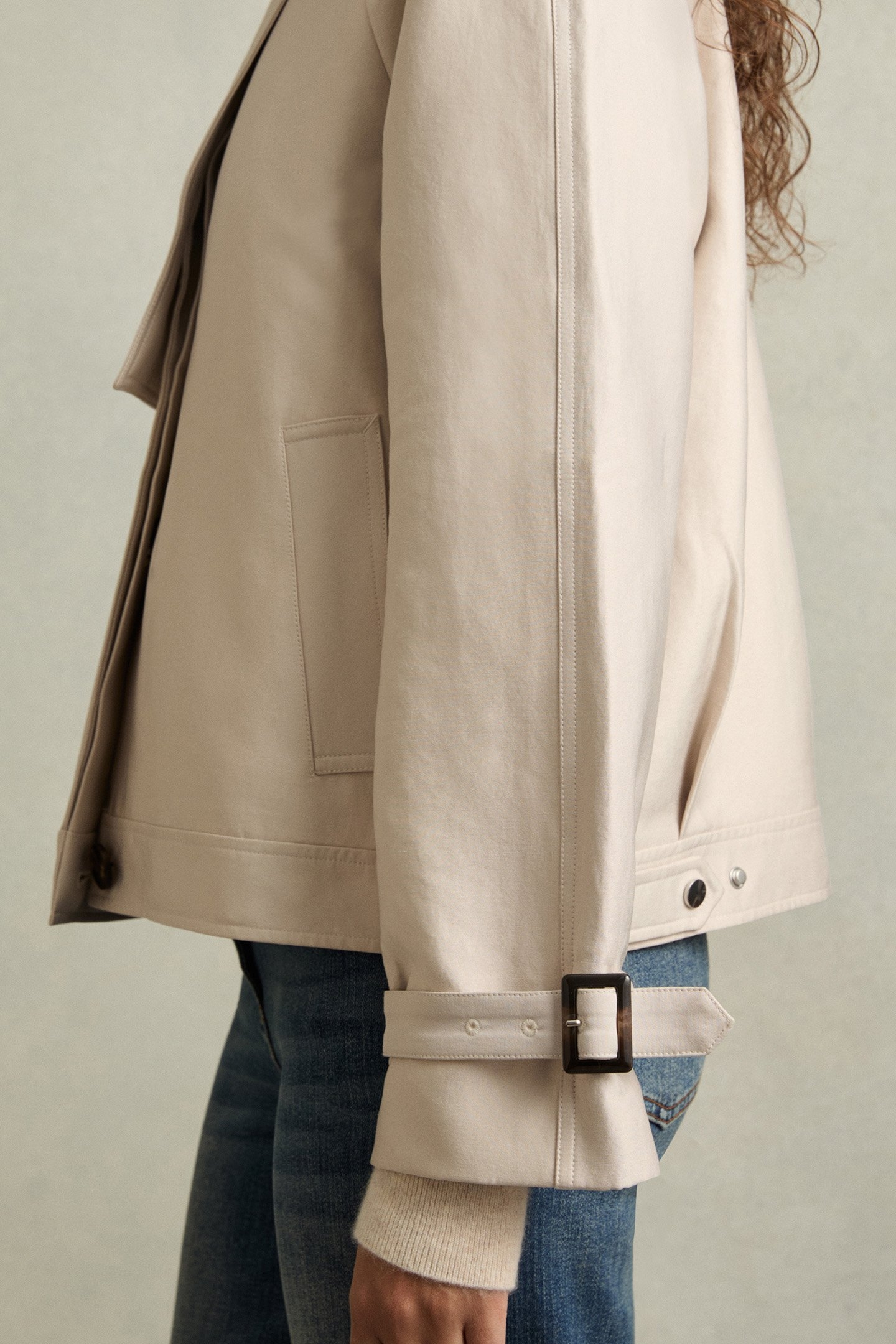 MILA SHORT LENGTH MAC NEUTRAL 5