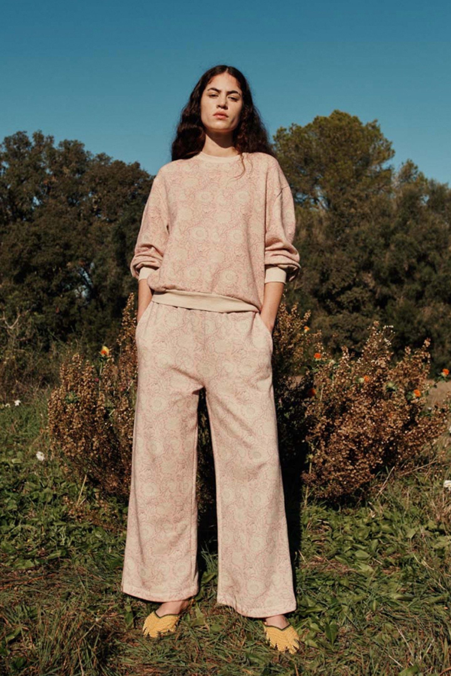 SWEAT PANTS YSALIA PINK DAISY GARDEN 1