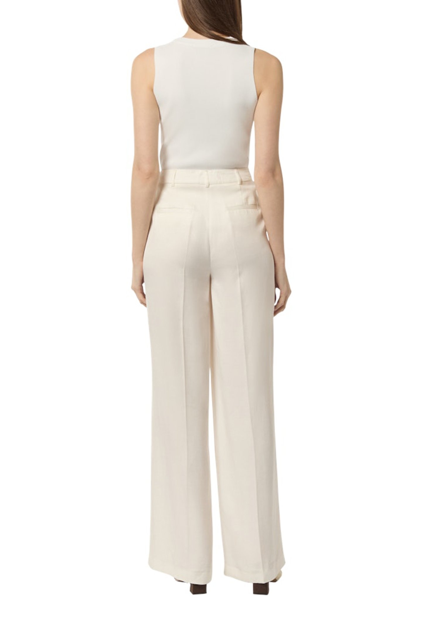 COMMA STRICKWAREN WHITE 2