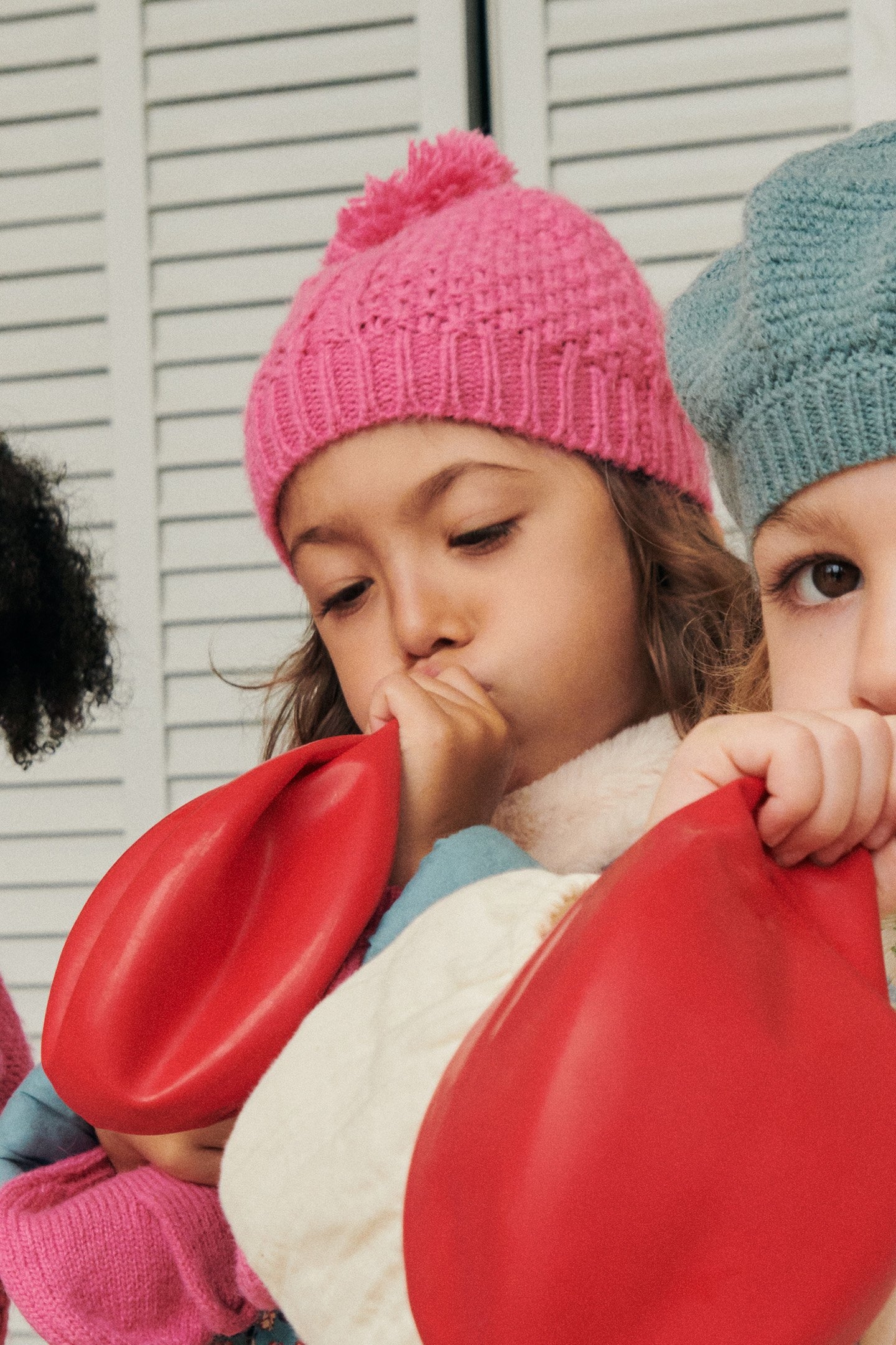 BEANIE ABI STRAWBERRY 2