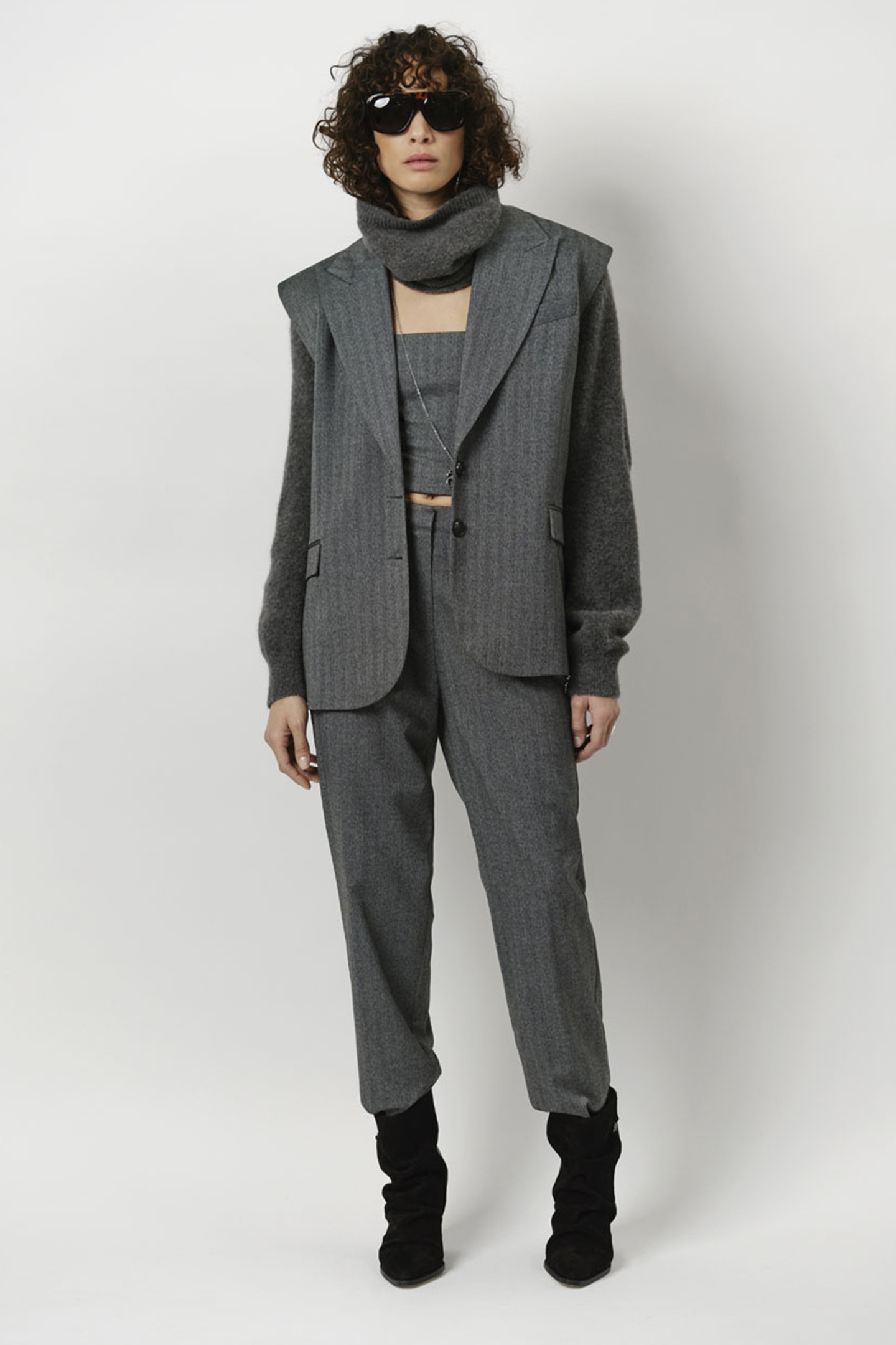 AVENUE HERRINGBONE WAISTCOAT GRAPHITE 2