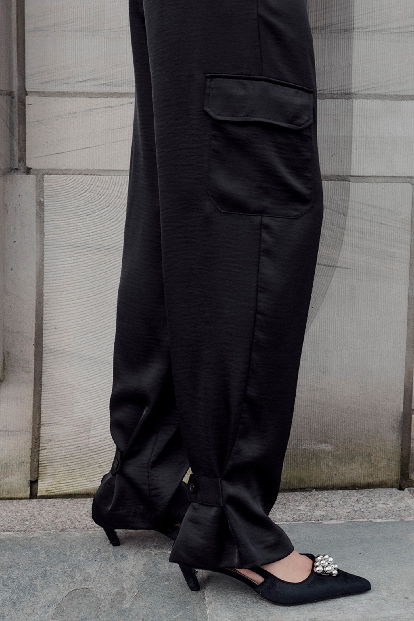 HARLOW SATIN WIDE PANTS RAVEN 5