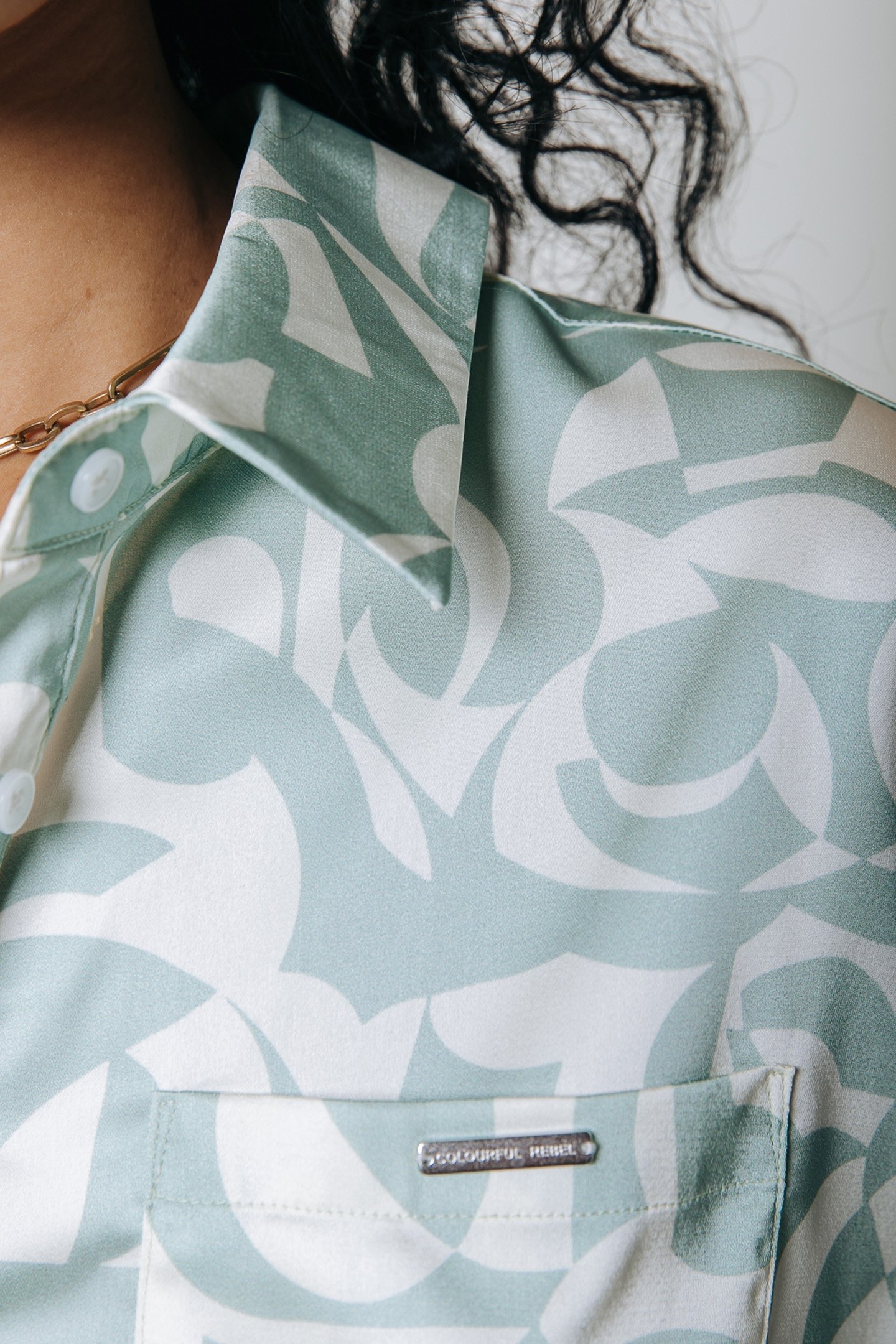 OLET SWIRL SATIN BUTTON DOWN BLOUSE LIGHT MINT 3