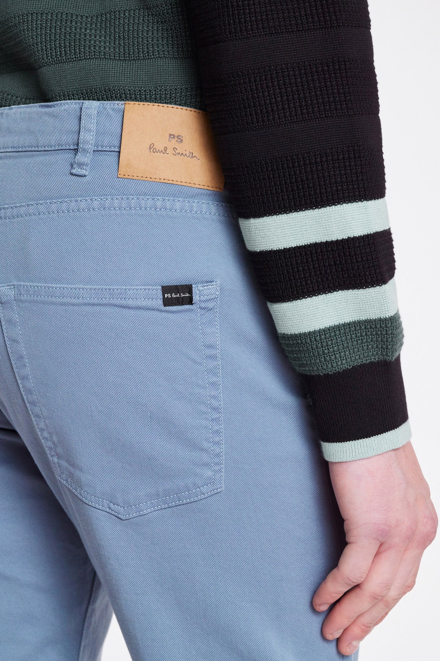 TAPERED FIT JEAN GREYISH BLUE 6