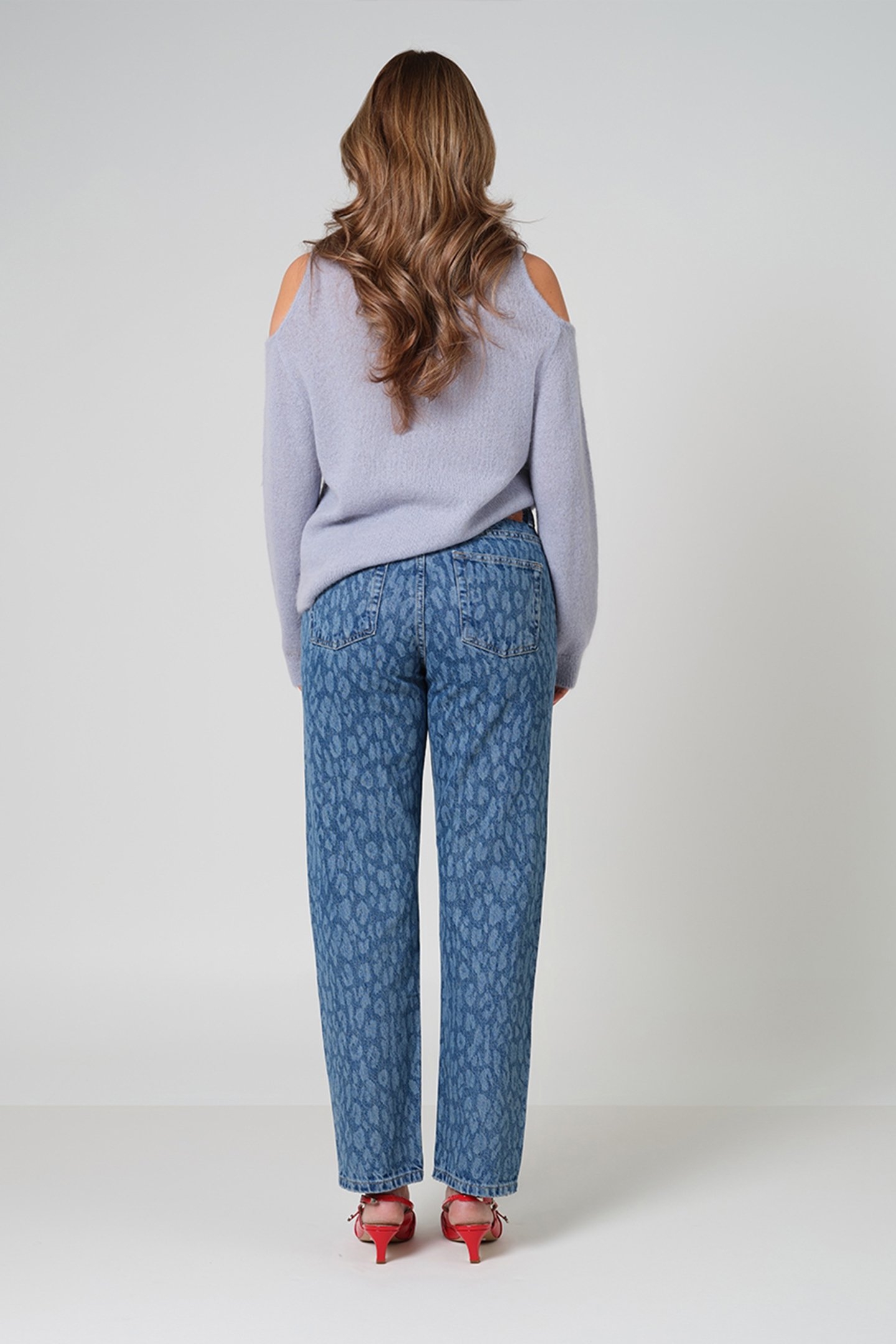 AXELLE LEOPARD STRAIGHT JEANS WASHED BLUE 2