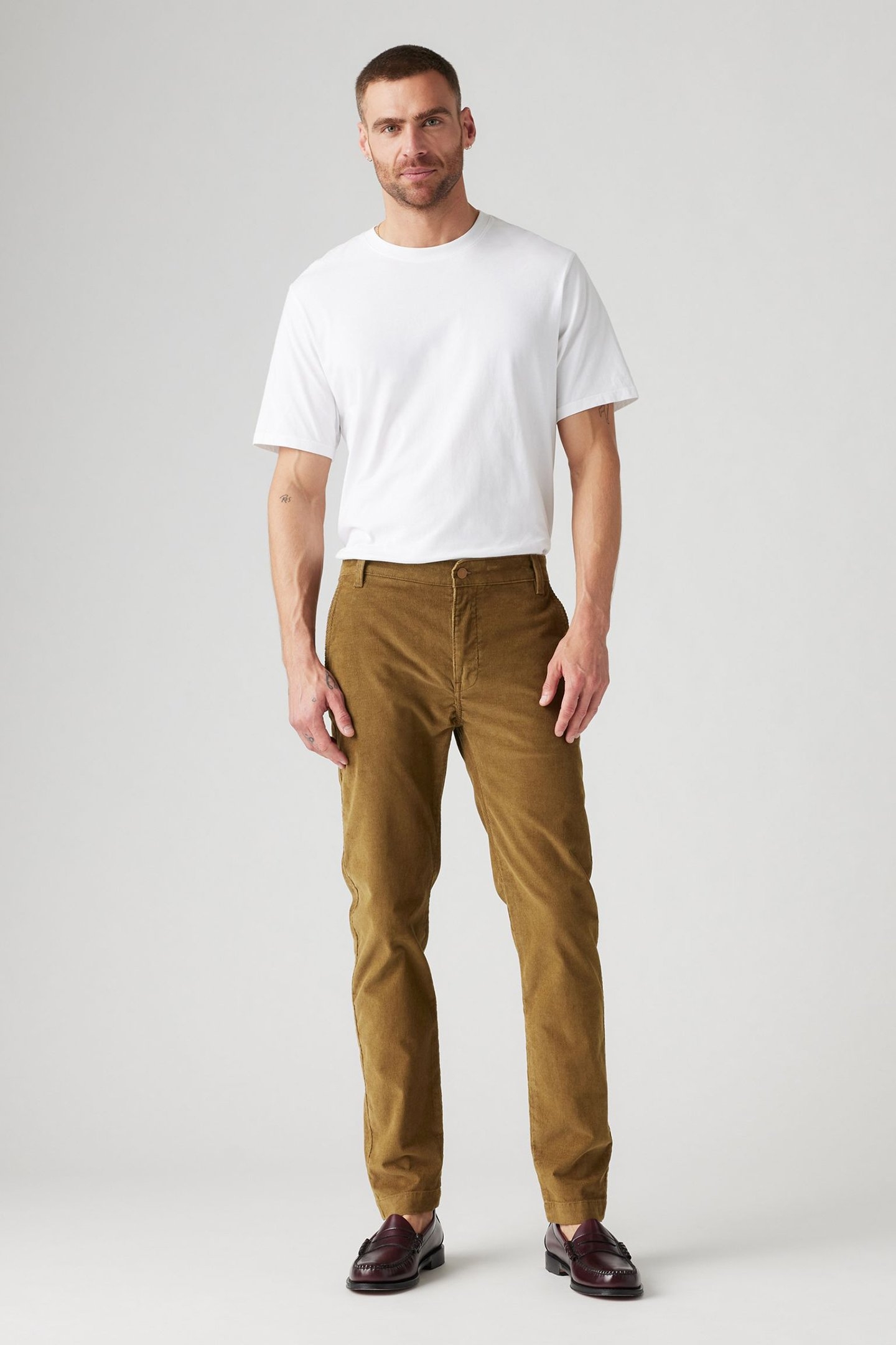 XX CHINO SLIM II KARLA BROWN S 14W CORD 2