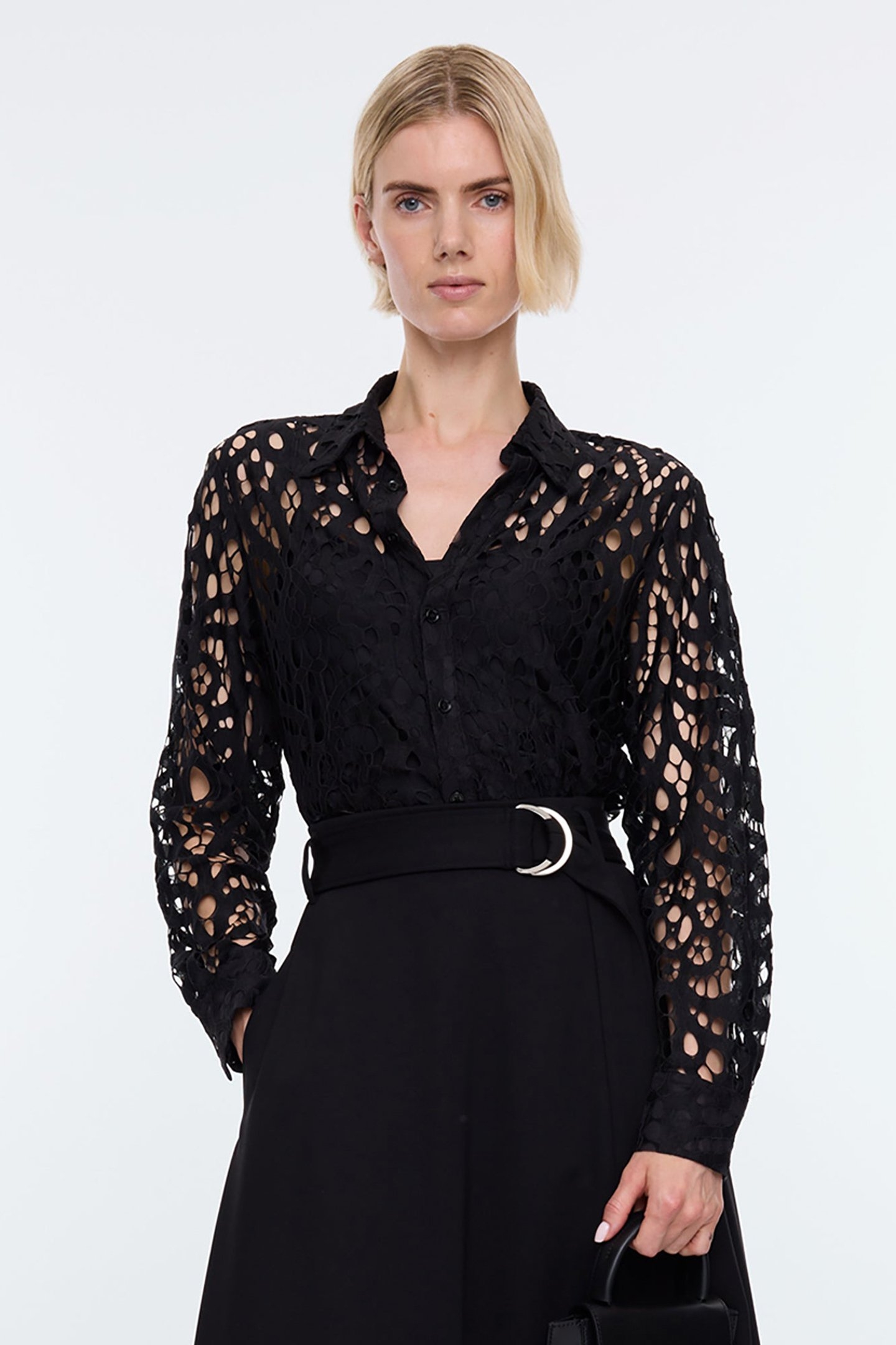 LACE TUNIC BLOUSE BLACK 1