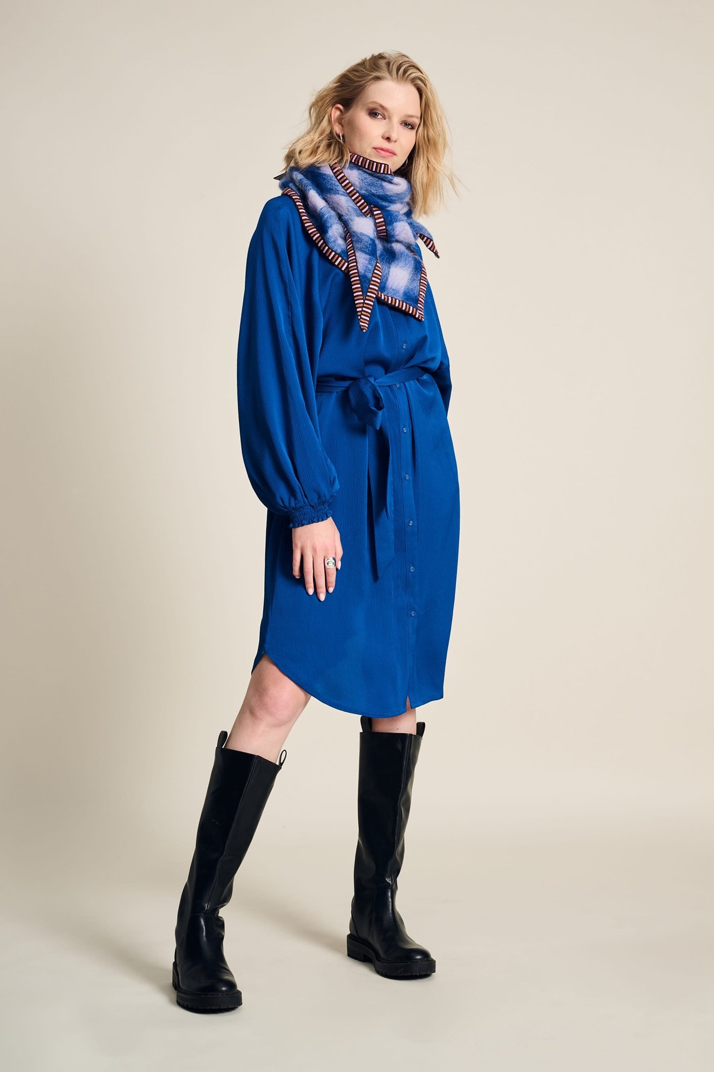 SHAWL - CHECKS BLUE LAVENDER 2