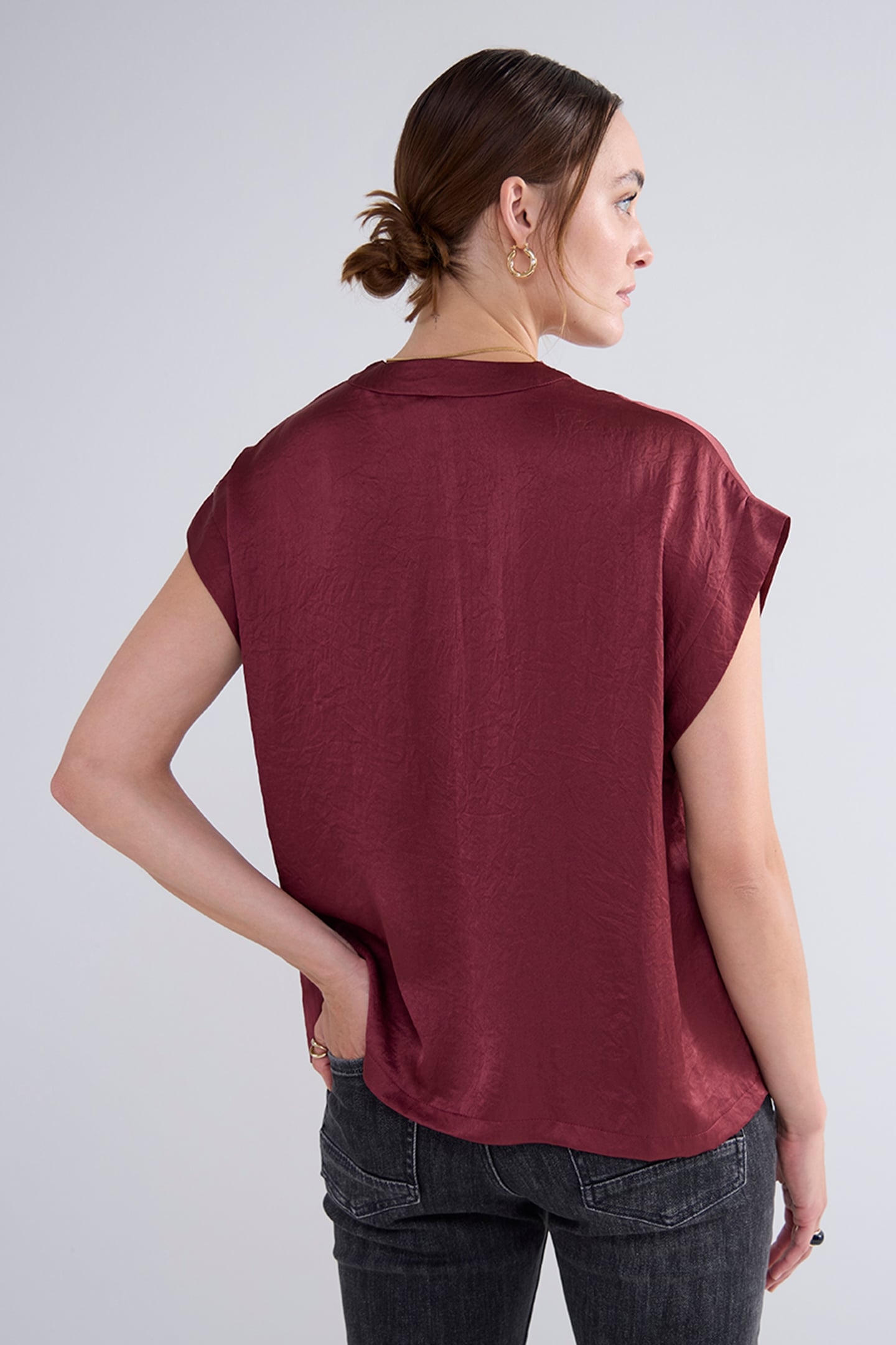 TOP SLEEVELESS SILKY TOUCH PURPLES 2