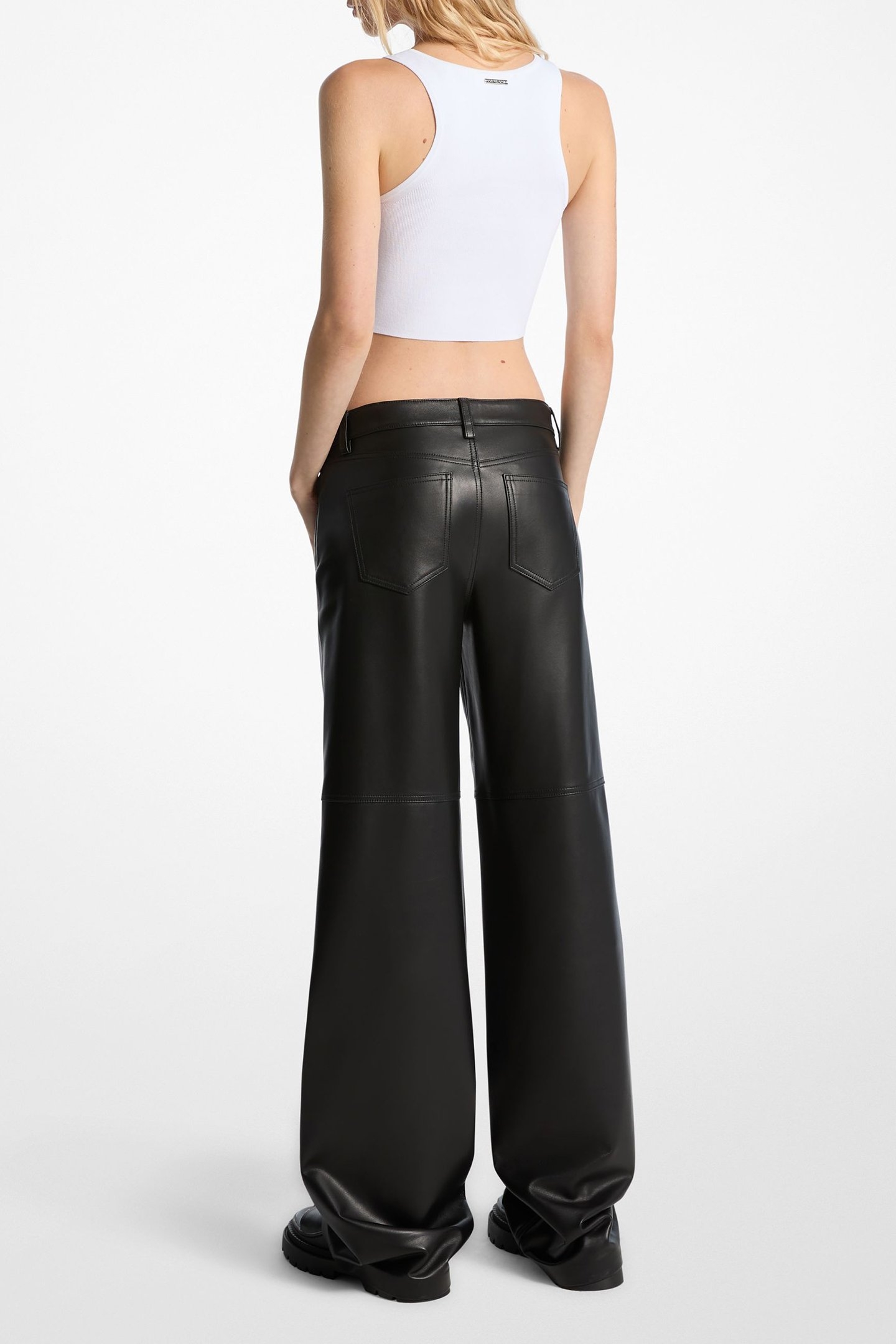 RELAXED LEATHER TROUSER IN BLACK 2
