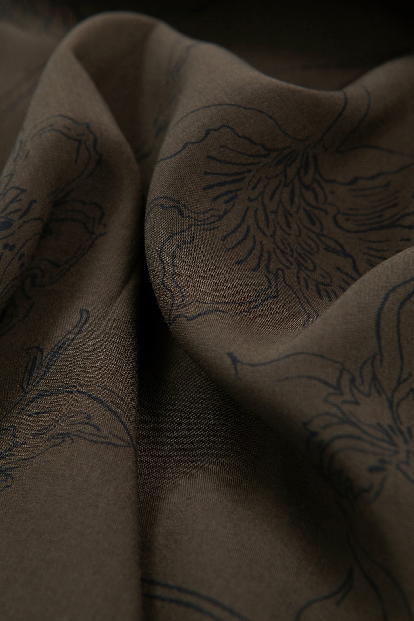 KHAKI MAXI FLOWER PRINT SLIM SHIRT 8