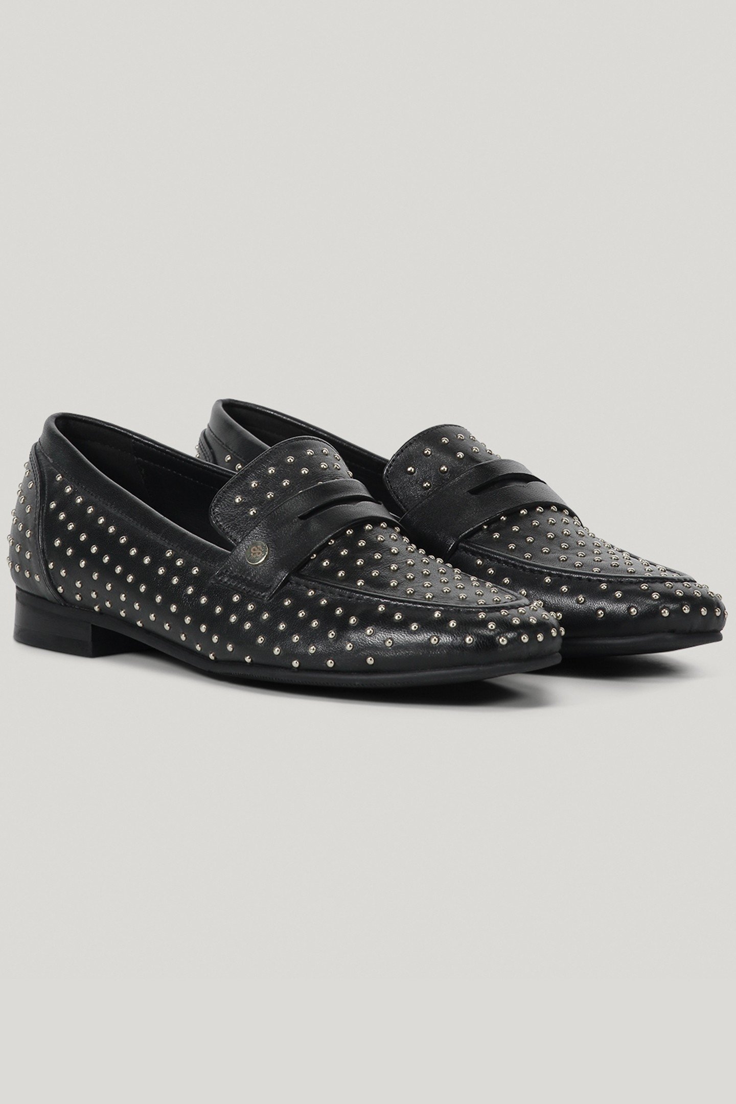 LEATHER STUDDED LOAFER BLACK 1