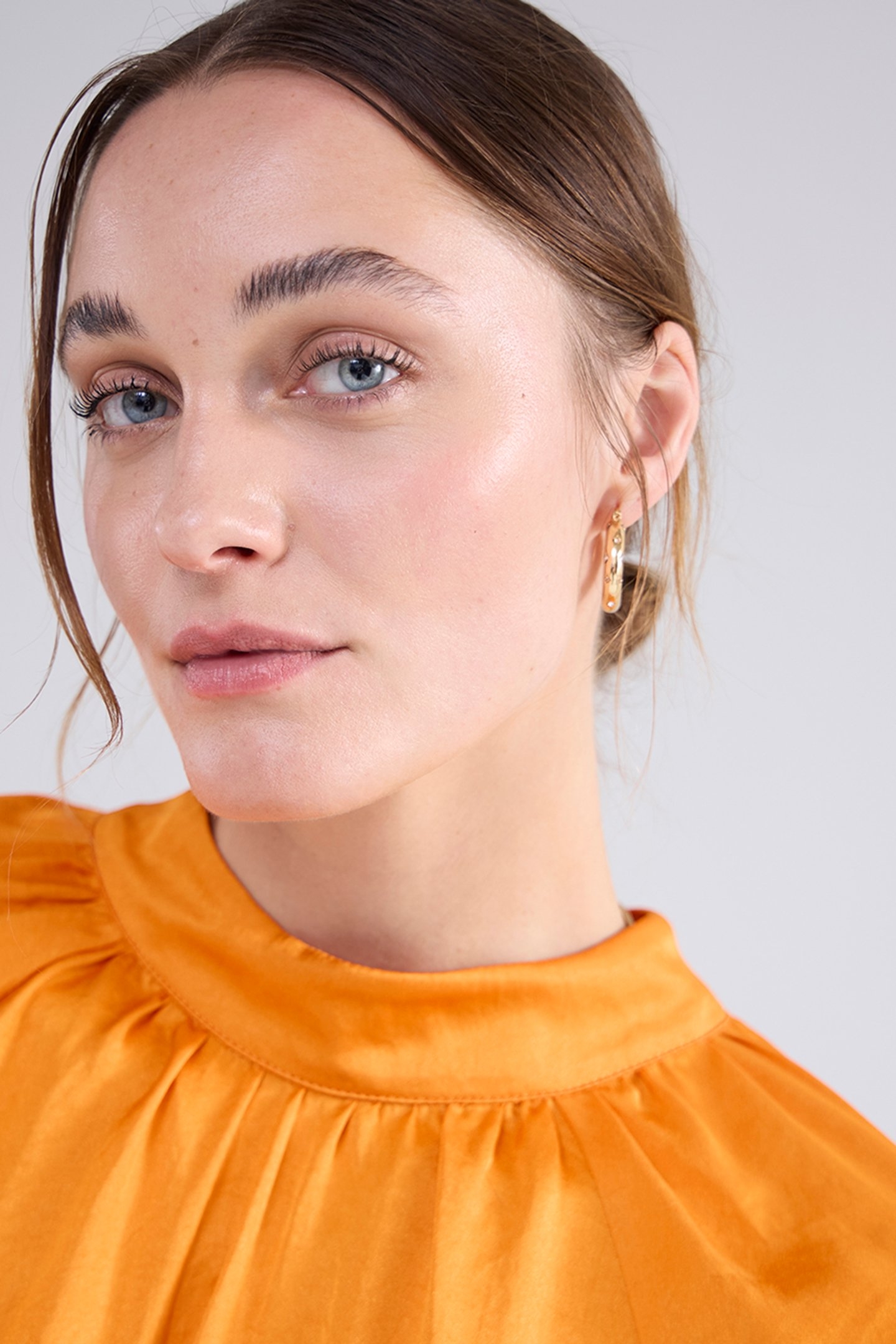 TOP HIGH NECK SILKY TOUCH REDS 5