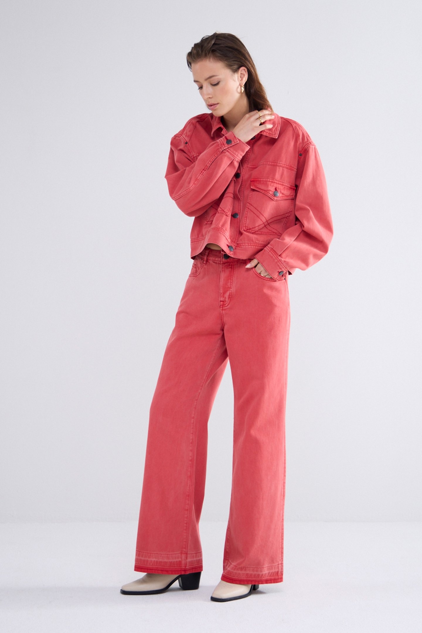 WIDE LEG JEANS COLOURED DENIM REDS 5