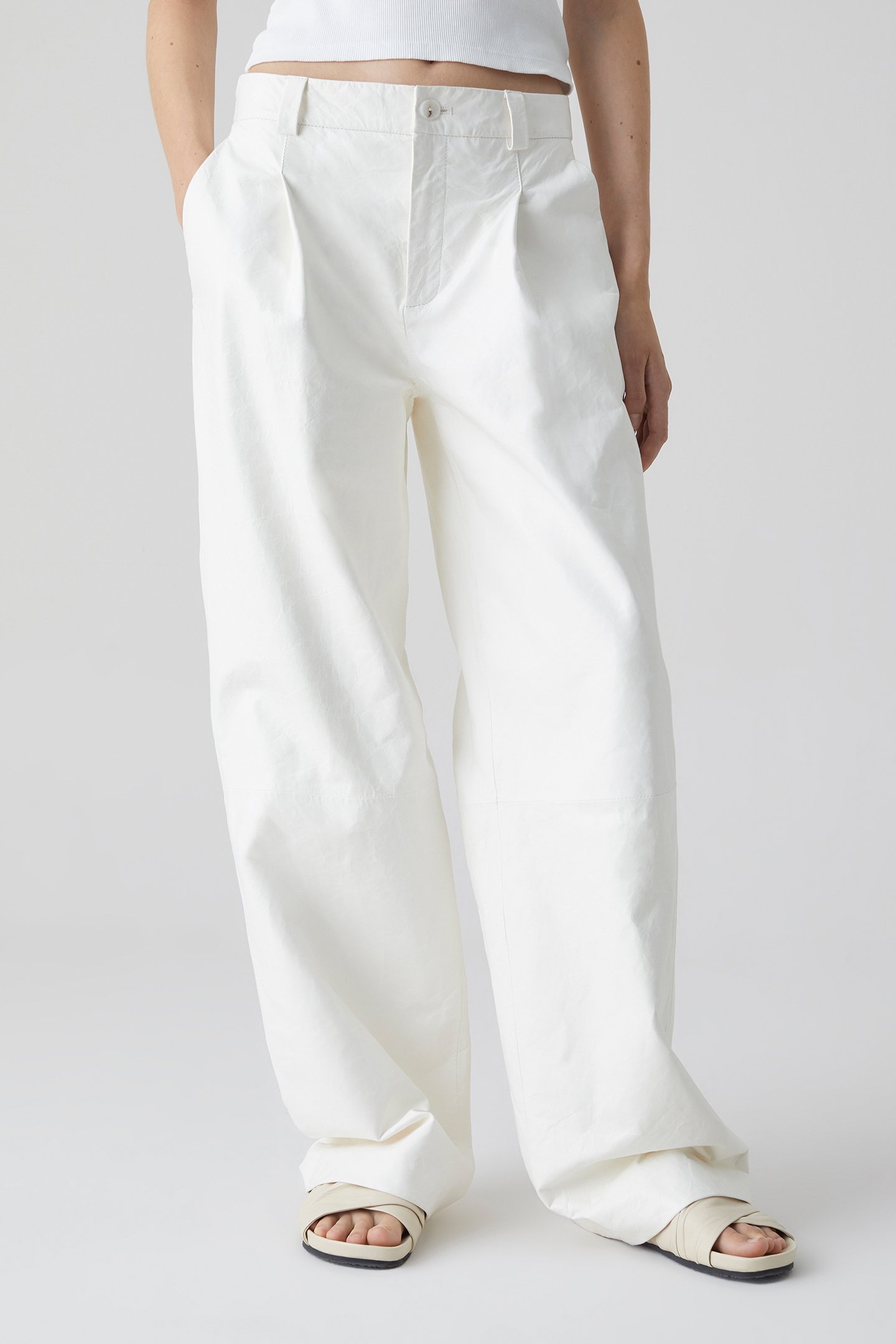 BROOKS PANTS WHITE 1