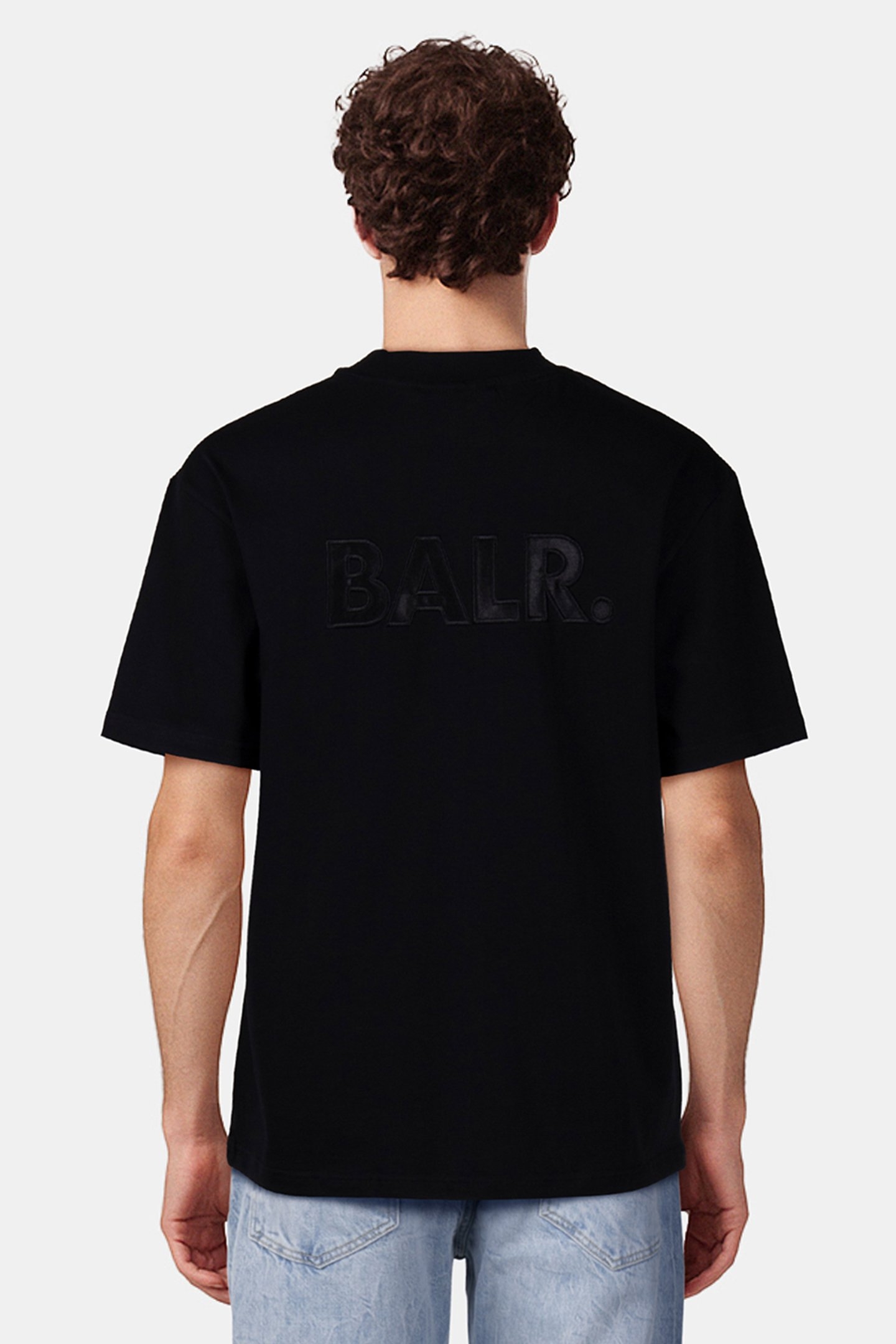BALR. EMBRO BOX FIT T-SHIRT JET BLACK 2