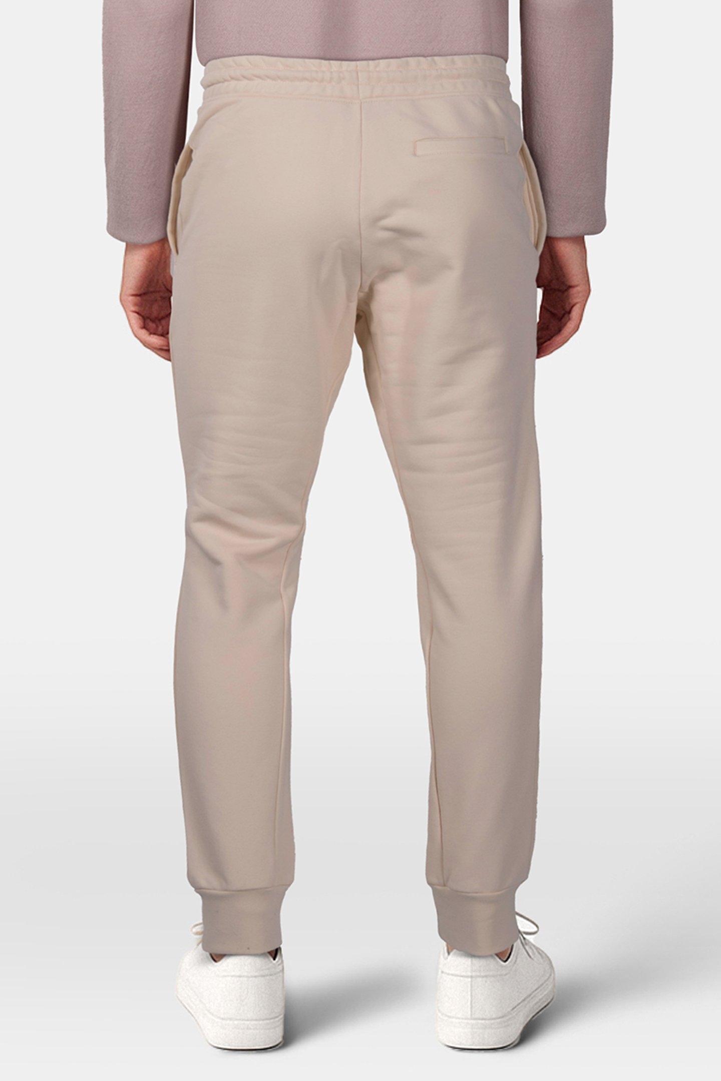 B-SERIES JOGGER WHITE SWAN 2