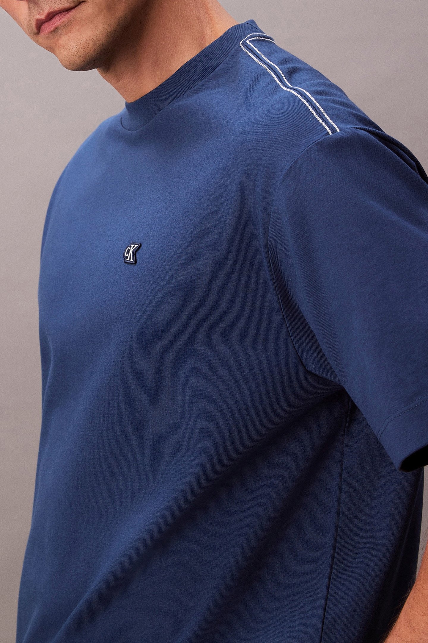 SS TOPSTITCH EMB PAT BLUE JEAN 4