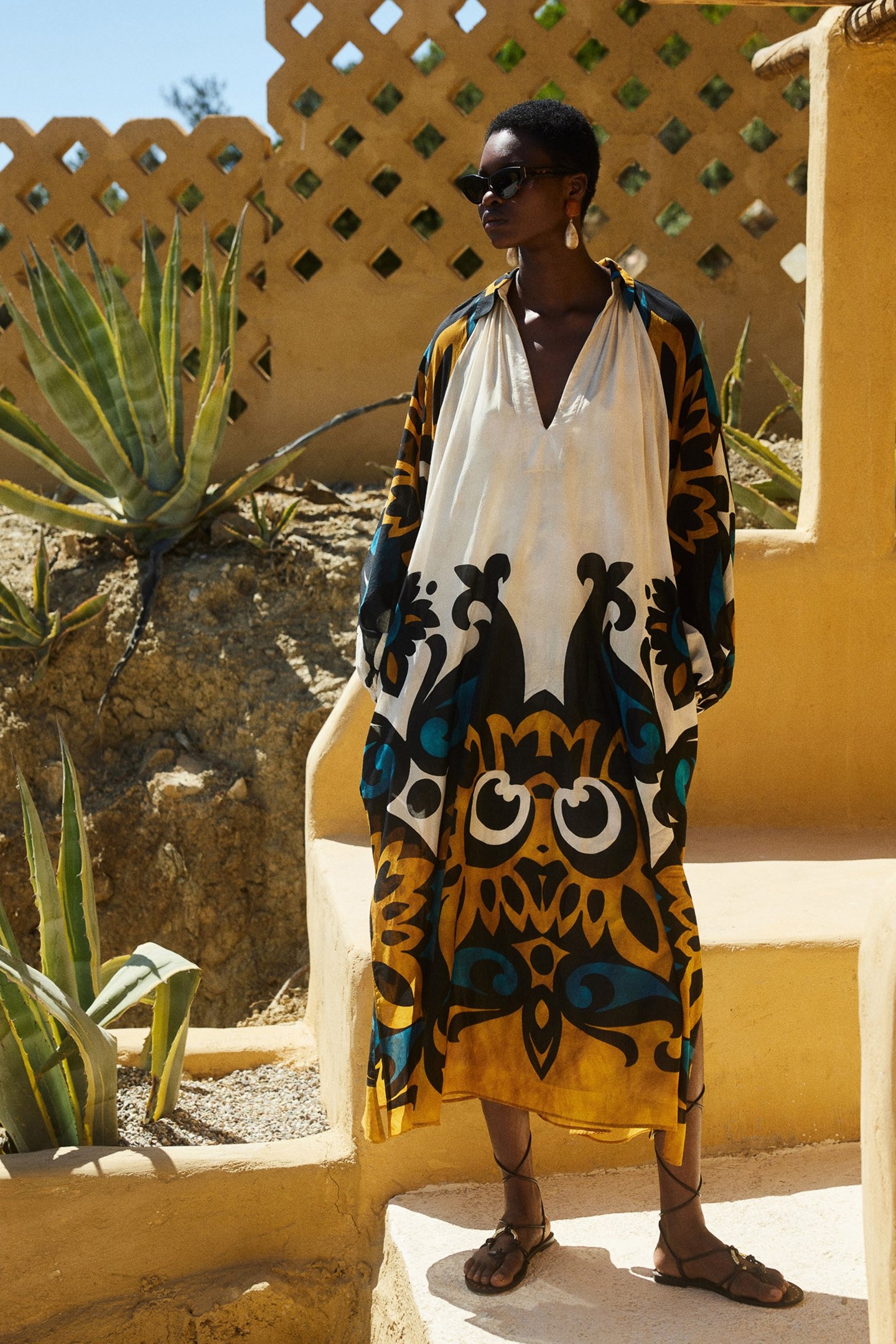 CHIRPY LONG DRESS BLUE-CAMEL 1