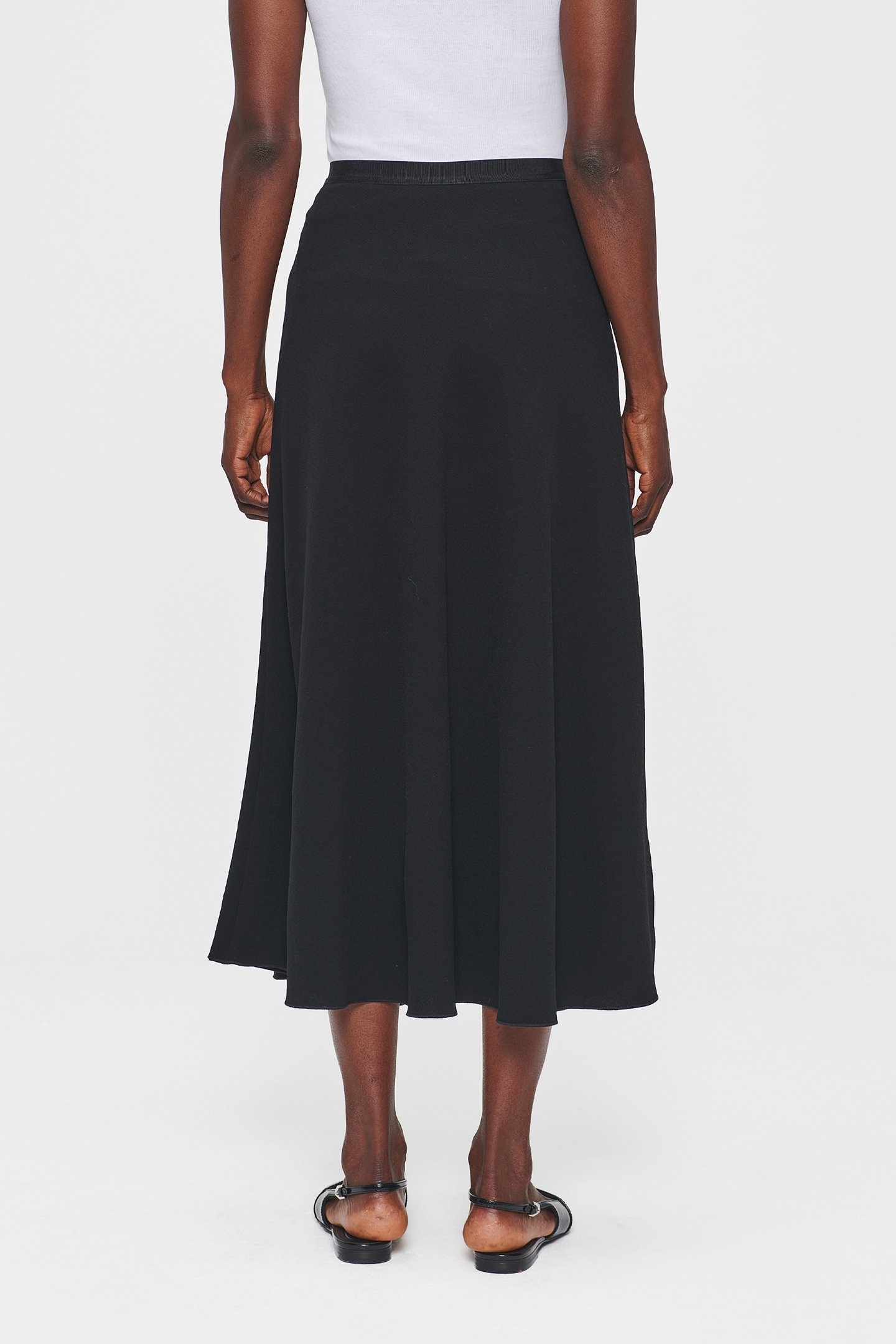 RECYCLED POLY SWAN SKIRT BLACK 2