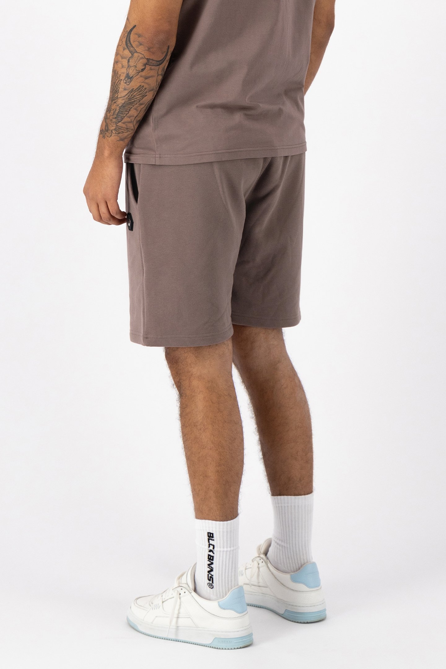 HEX RELAX SHORTS BROWN 2