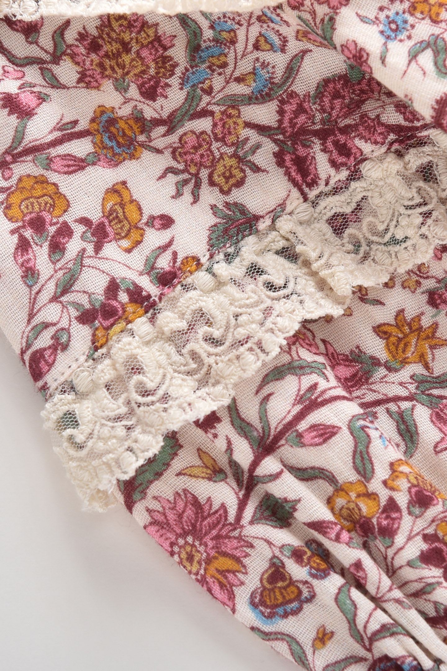 DRESS ARINOLA CREAM SAVAGE GARDEN 8