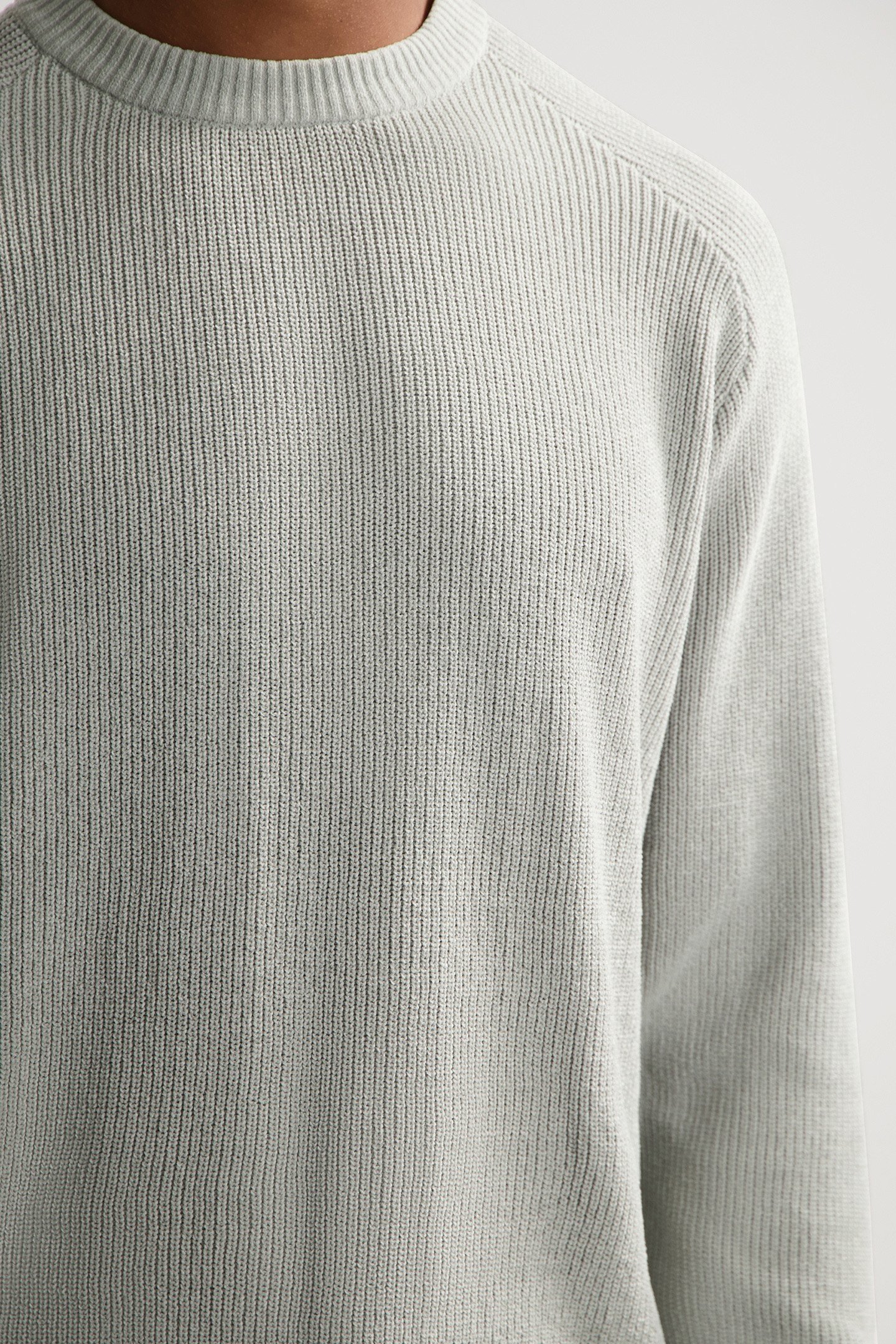 DS_CHENILLE CREWNECK GHOST GREY 5