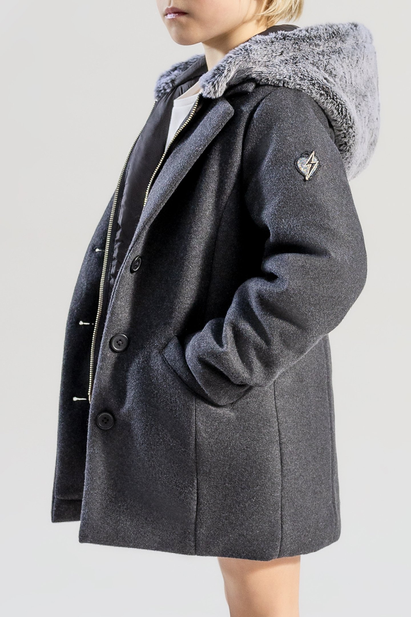 GREY COAT WITH REMOVABLE HOODED TRIM FOR GIRLS 4
