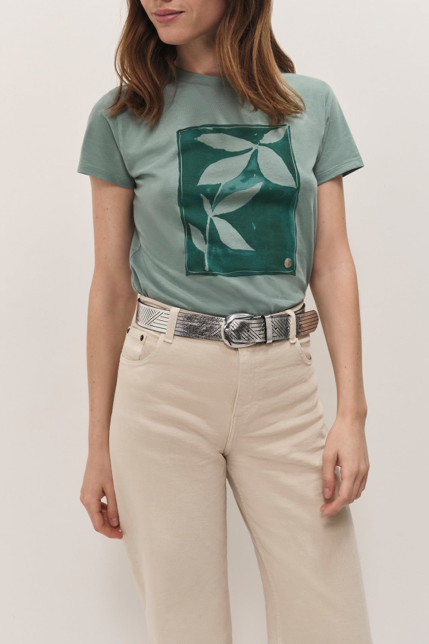 MASTER CELADON T-SHIRT WITH FOLIAGE PRINT INSPIRED BY PAINTI 1