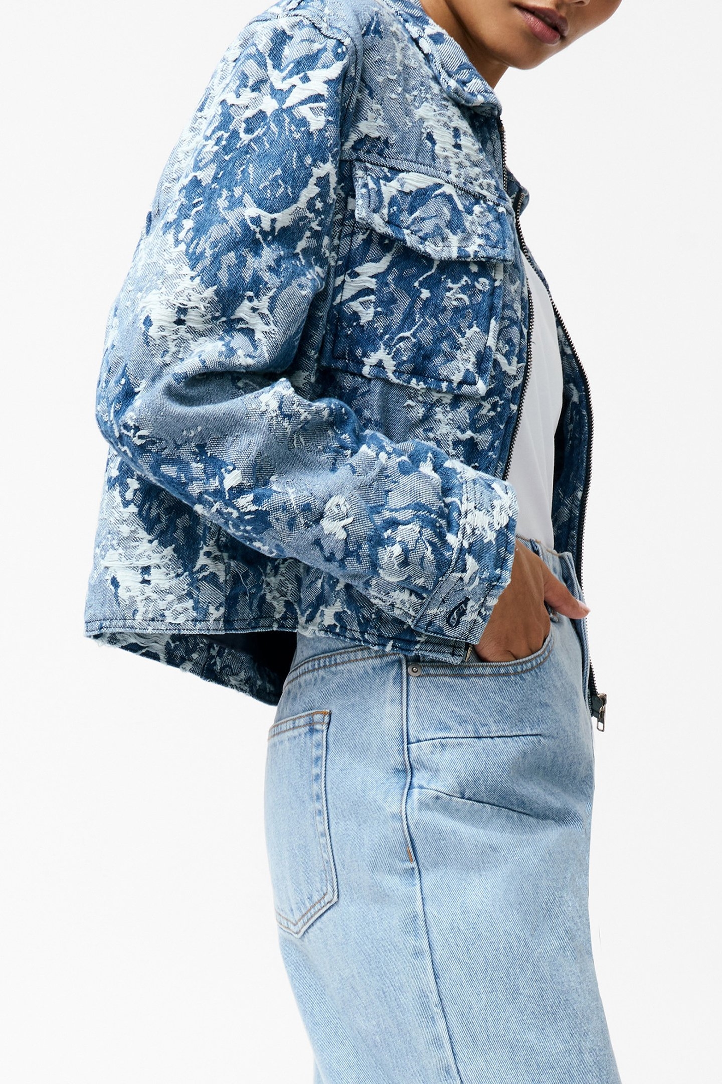 CHARLOTTE JACQUARD DENIM JACKE LIGHT WASH 4