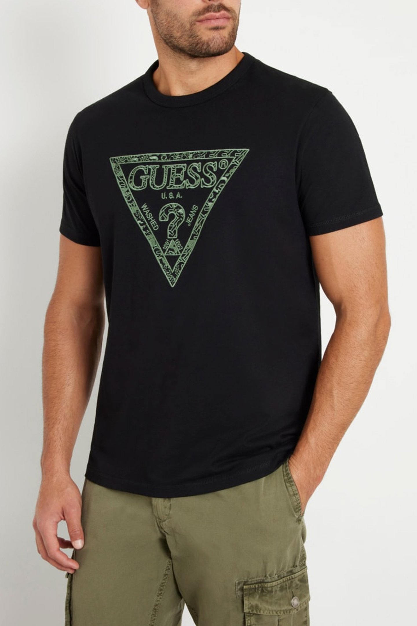 SS CN TRIANGLE EMBRO JET BLACK A996 5