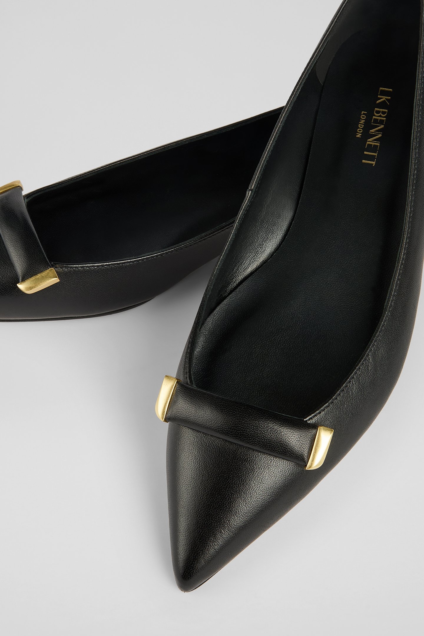 FL BLAIR BAR TRIM FLAT BLACK 4